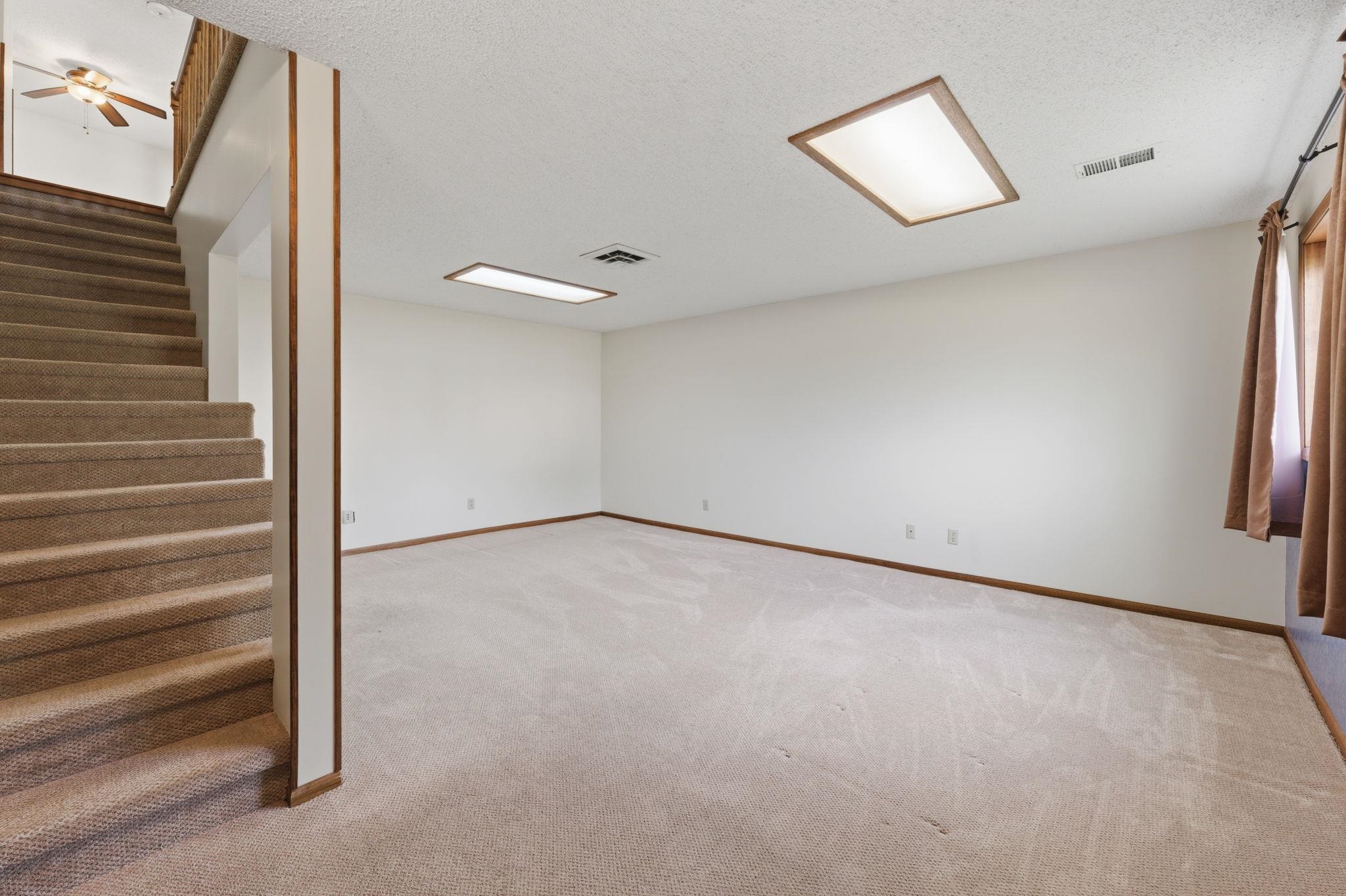 1001 N Country Club Drive Eureka KS 67045
