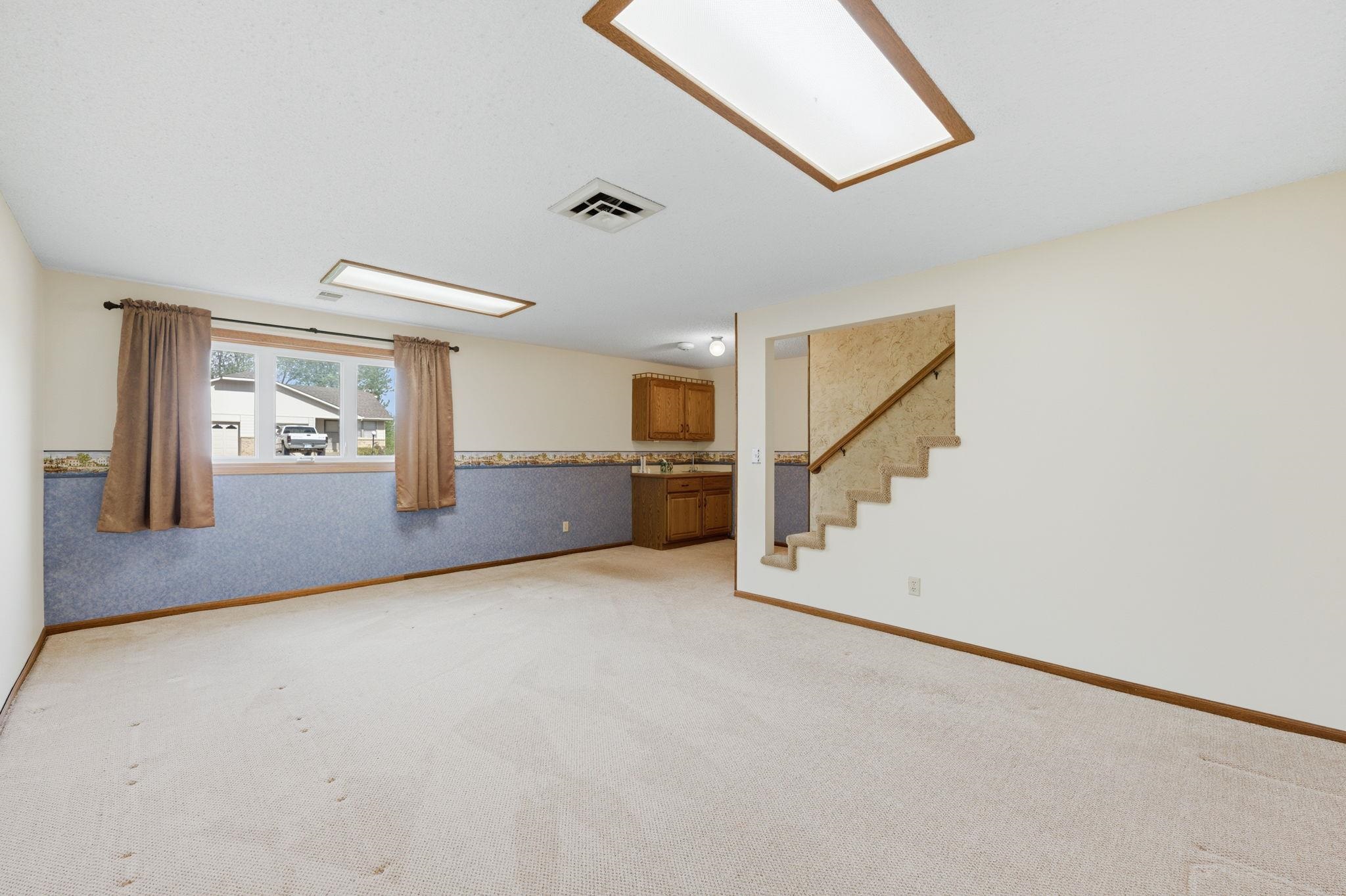 1001 N Country Club Drive Eureka KS 67045