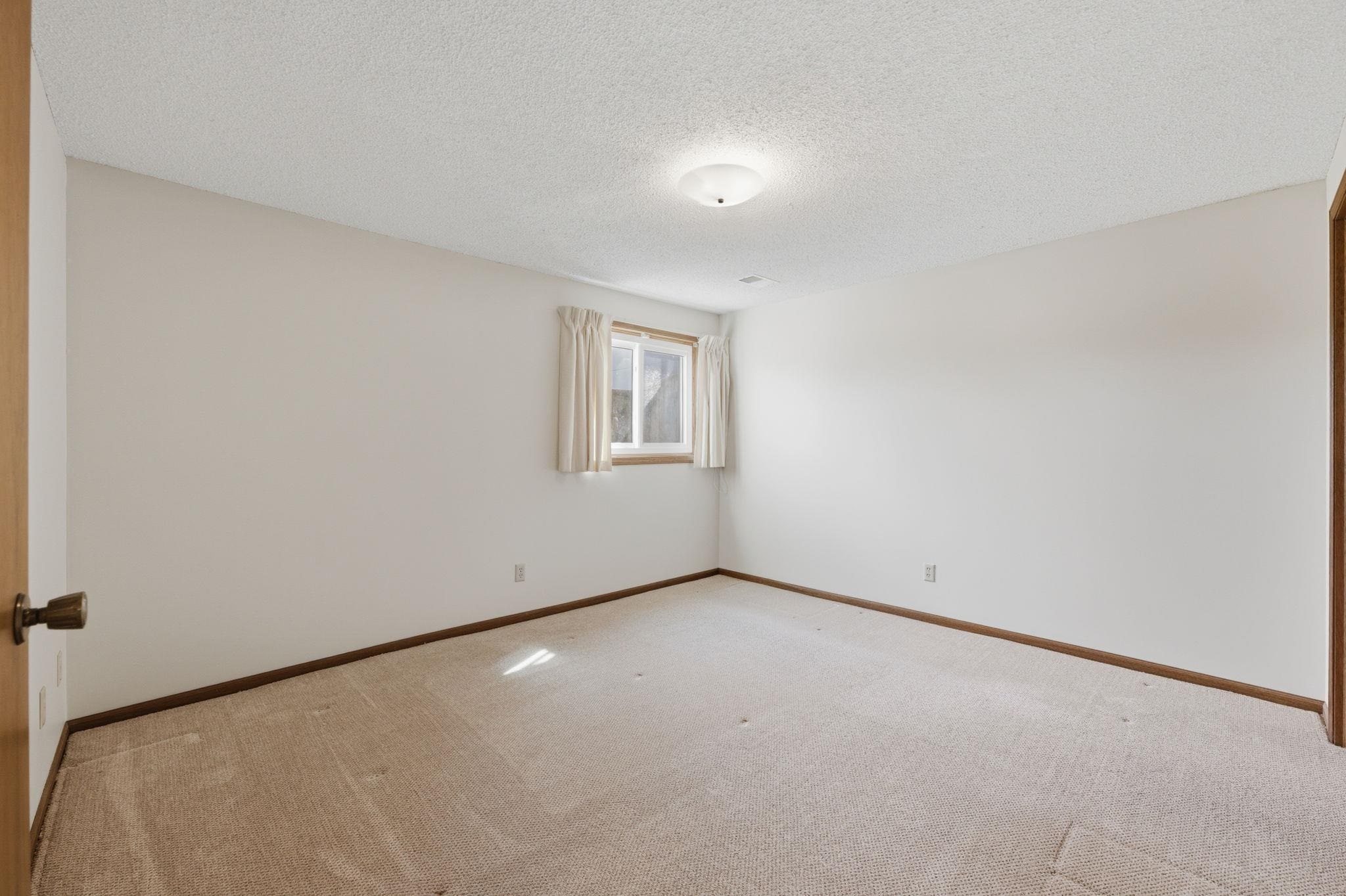 1001 N Country Club Drive Eureka KS 67045