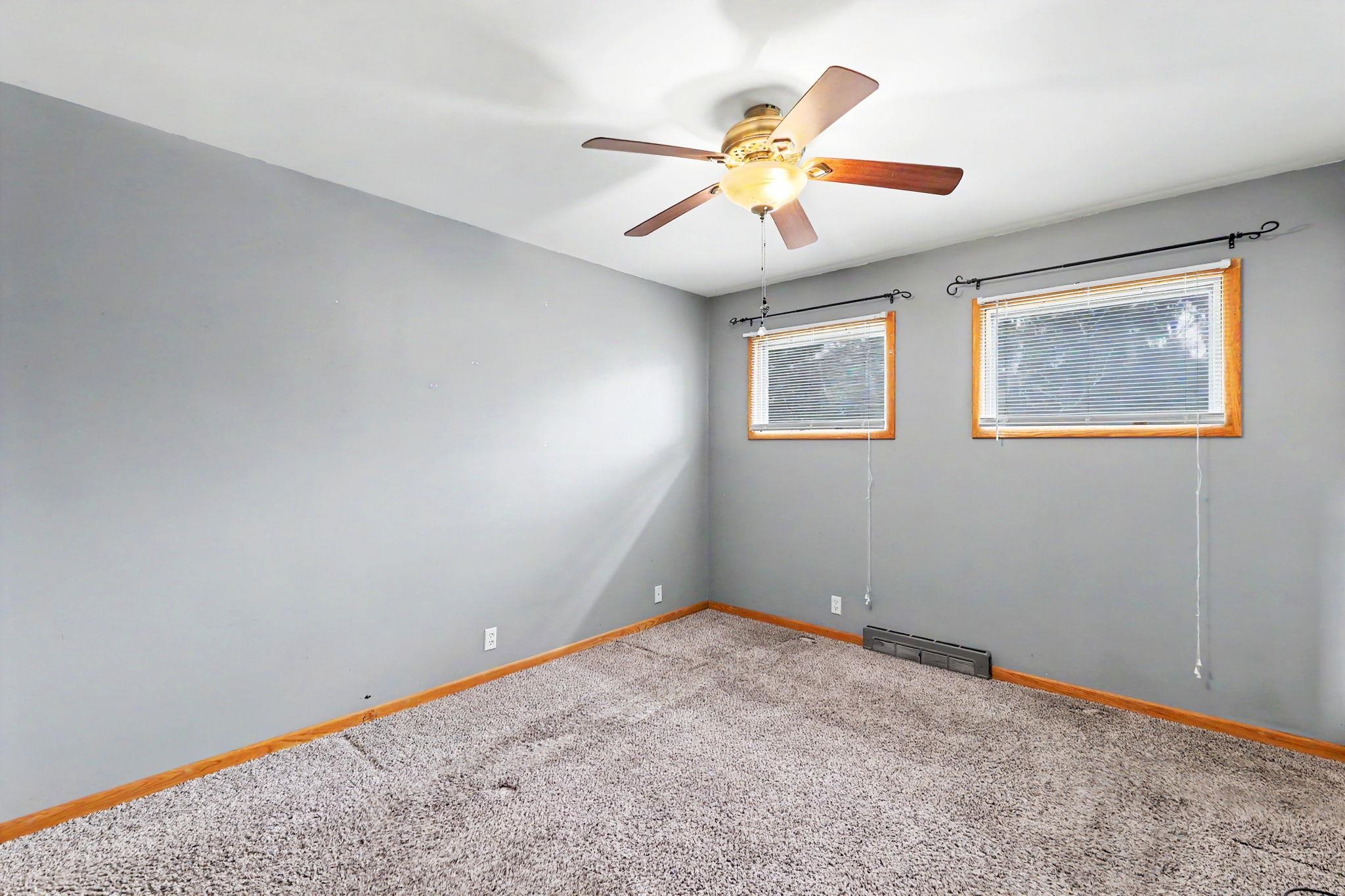 2310 Rosewood Avenue North Newton KS 67117