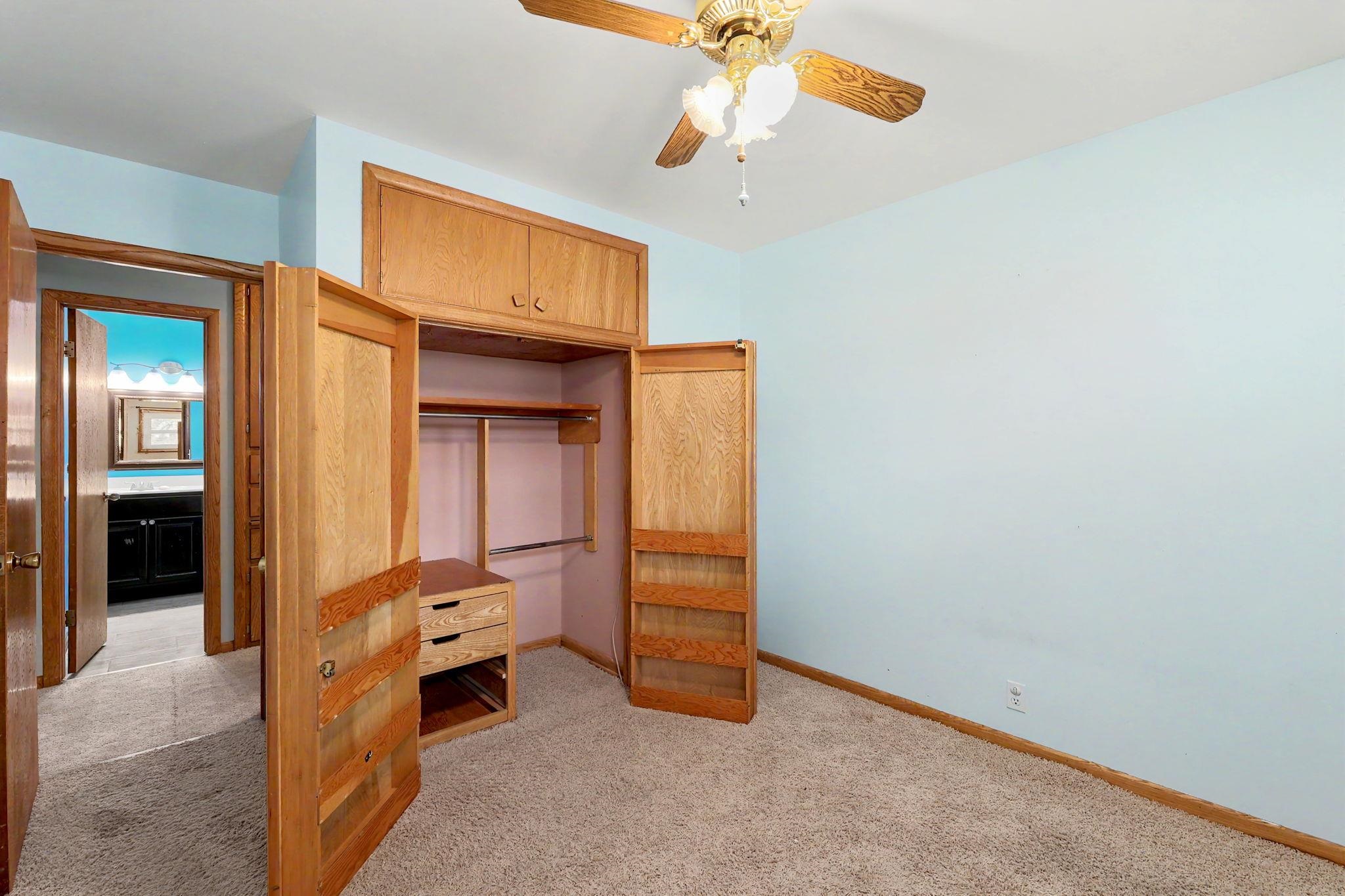 2310 Rosewood Avenue North Newton KS 67117