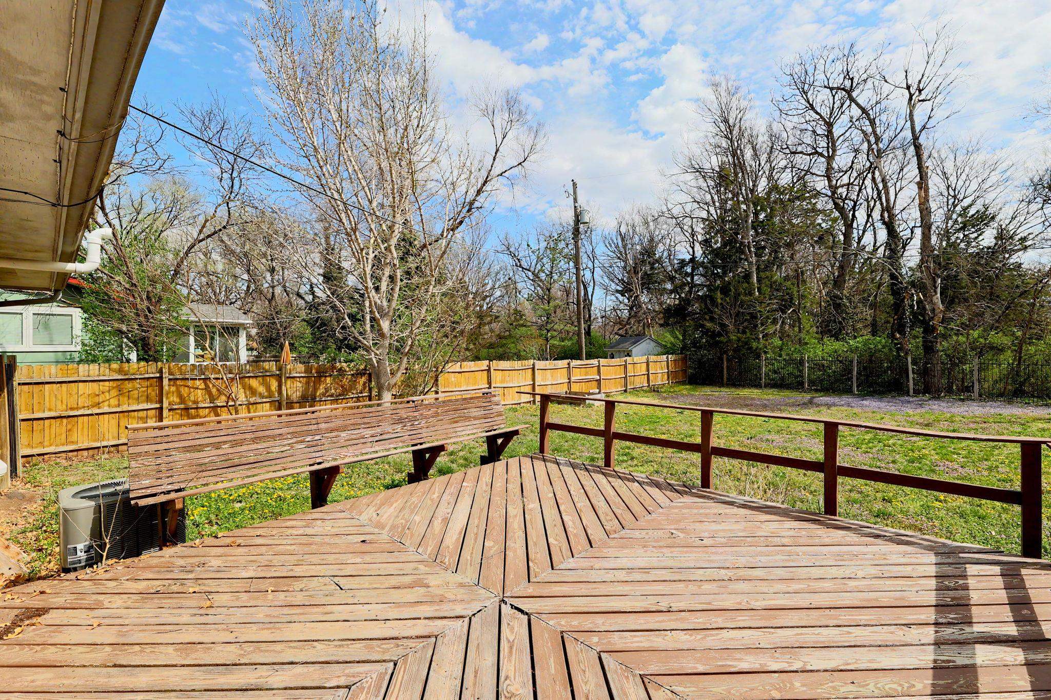 2310 Rosewood Avenue North Newton KS 67117