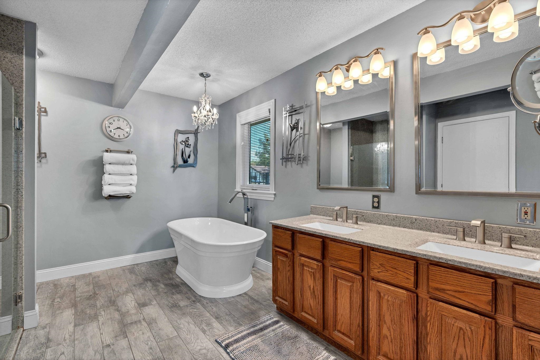 2431 N Hathway Circle Wichita KS 67226