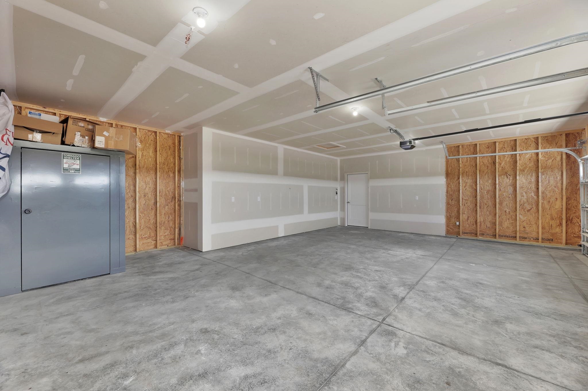 2812 S Maize Court Wichita KS 67215