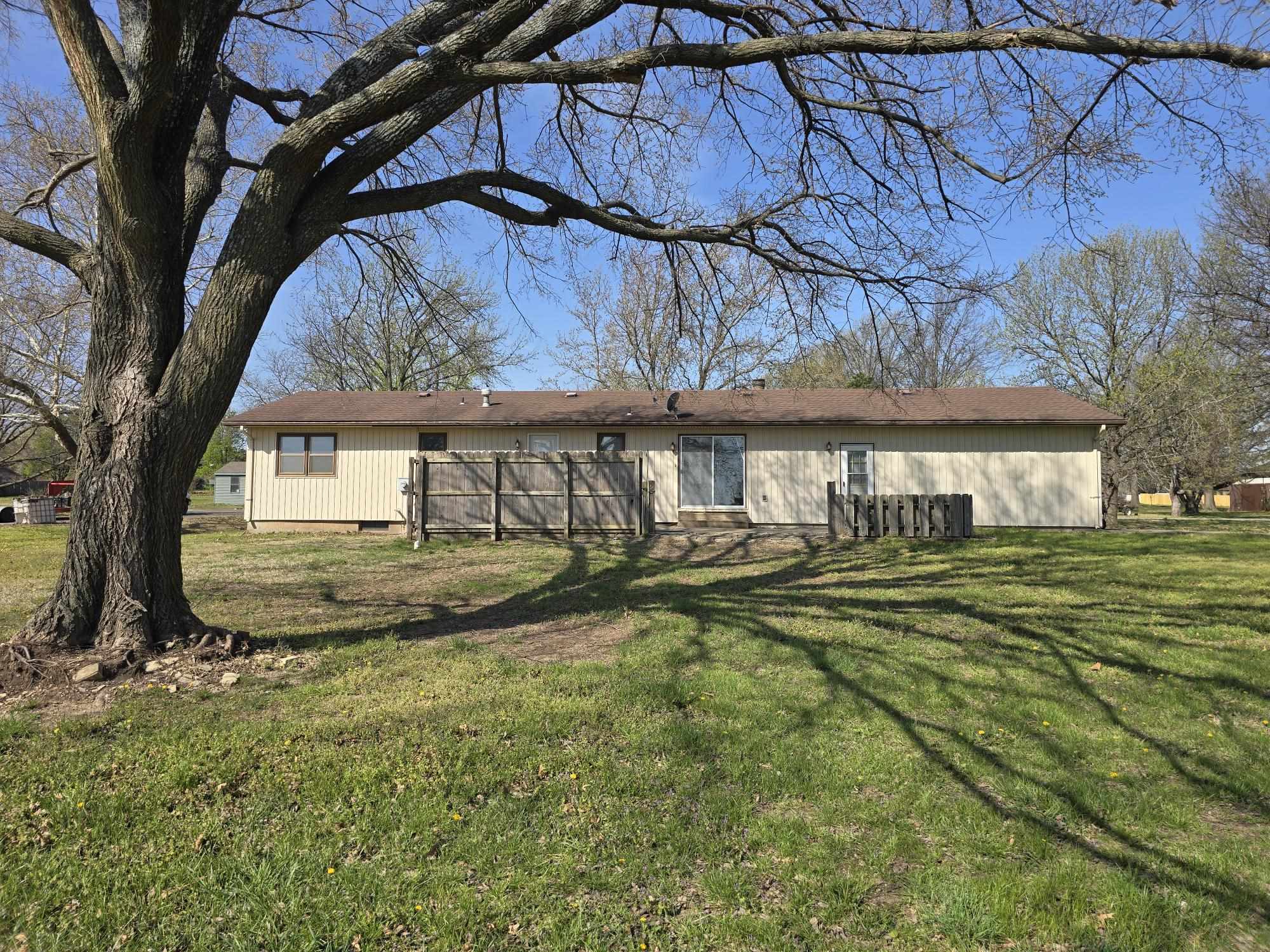3200 Cathlinda Drive Winfield KS 67156