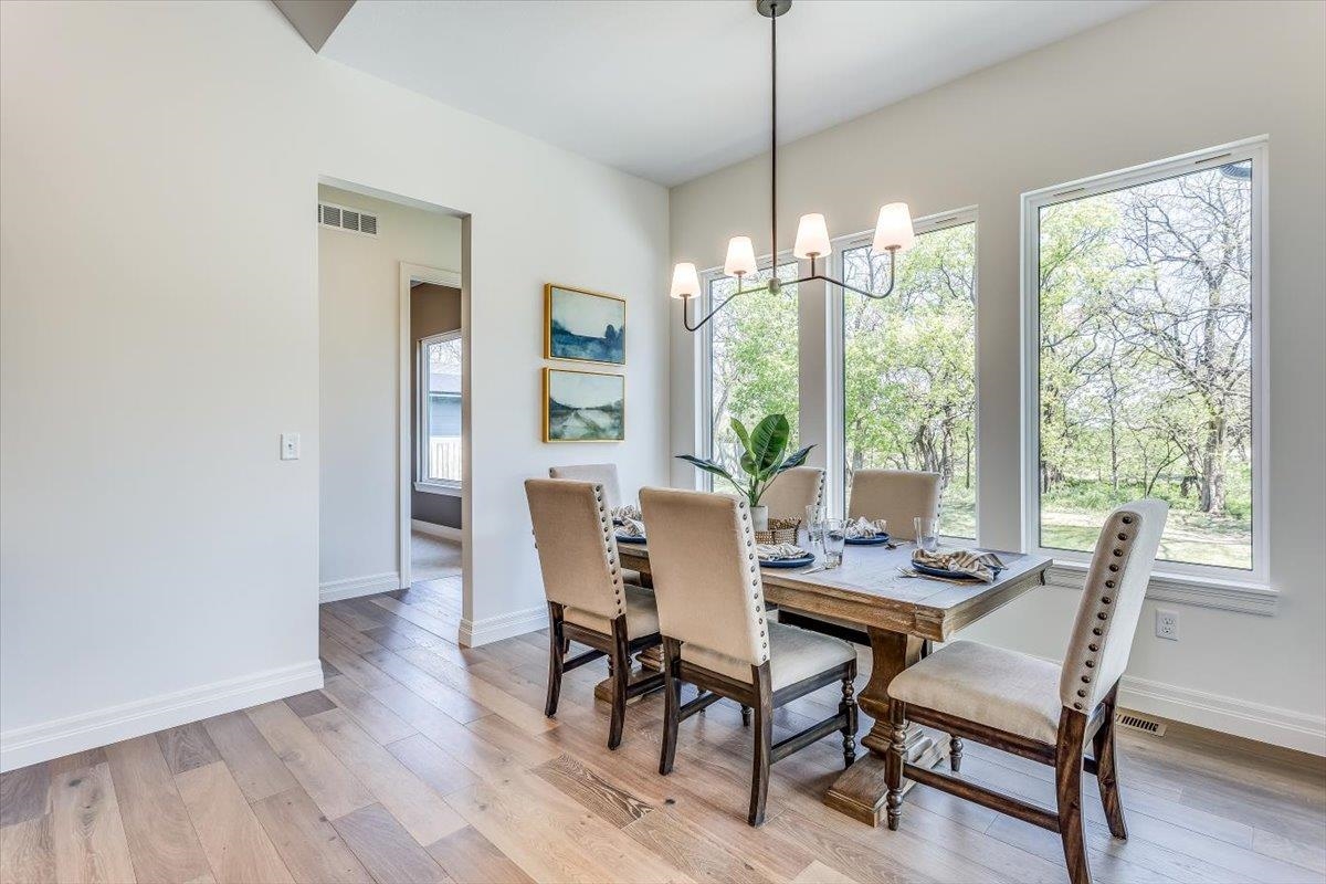 264 S Ciderbluff Circle Wichita KS 67052