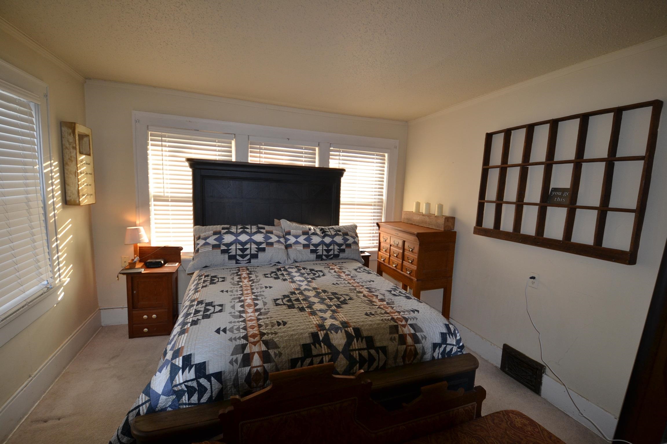3021 E Oakland Avenue Wichita KS 67211