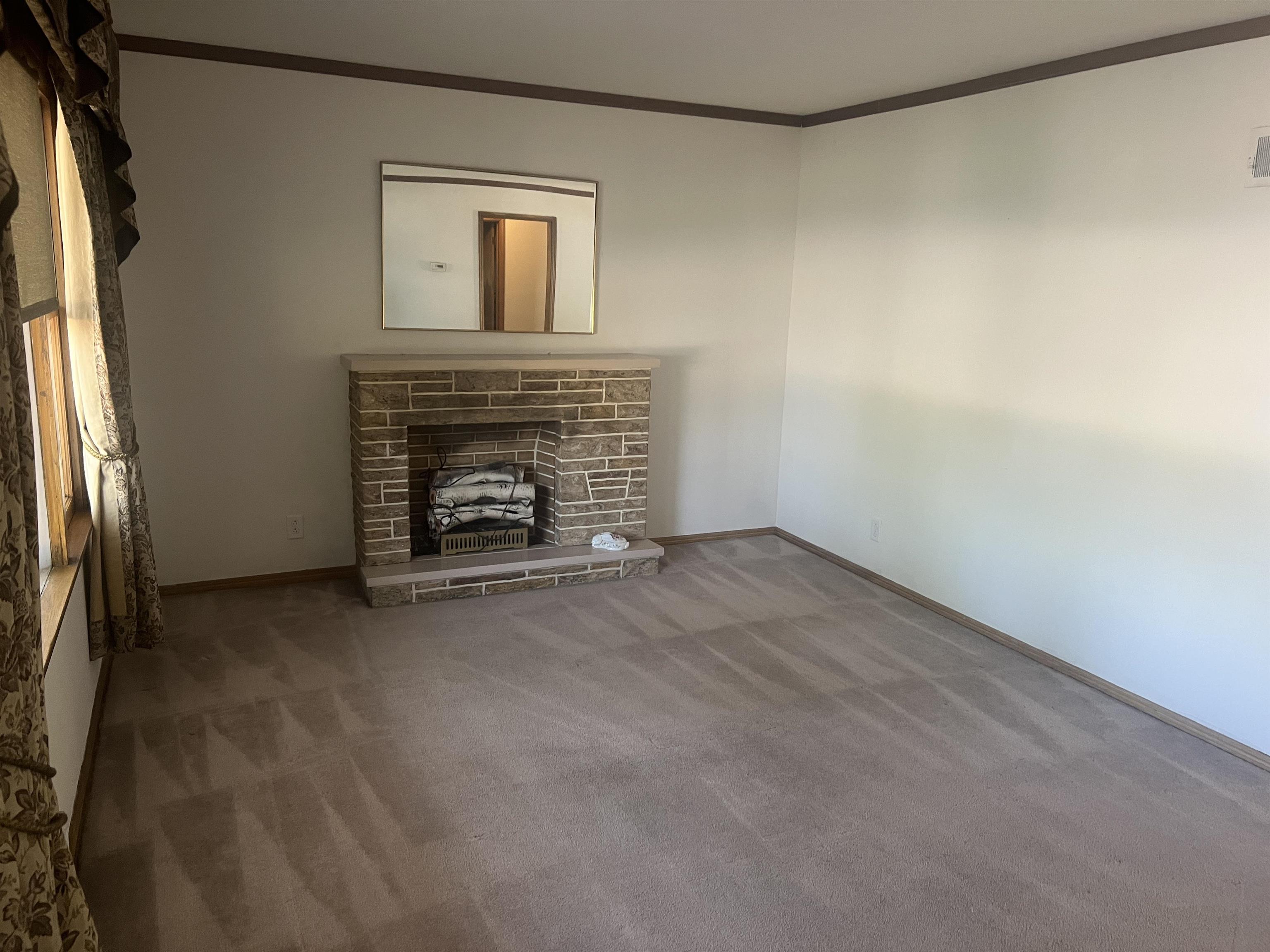 1004 N 9 Arkansas City KS 67005