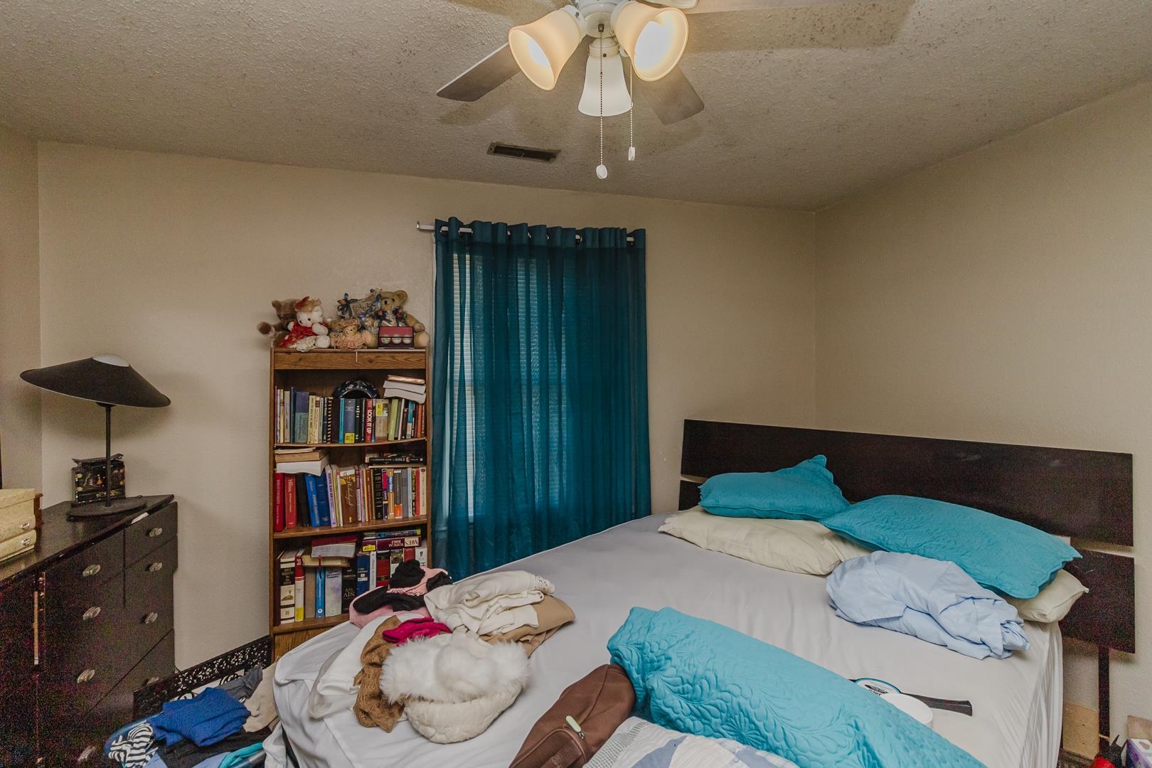 1020 Waverly Wichita KS 67218