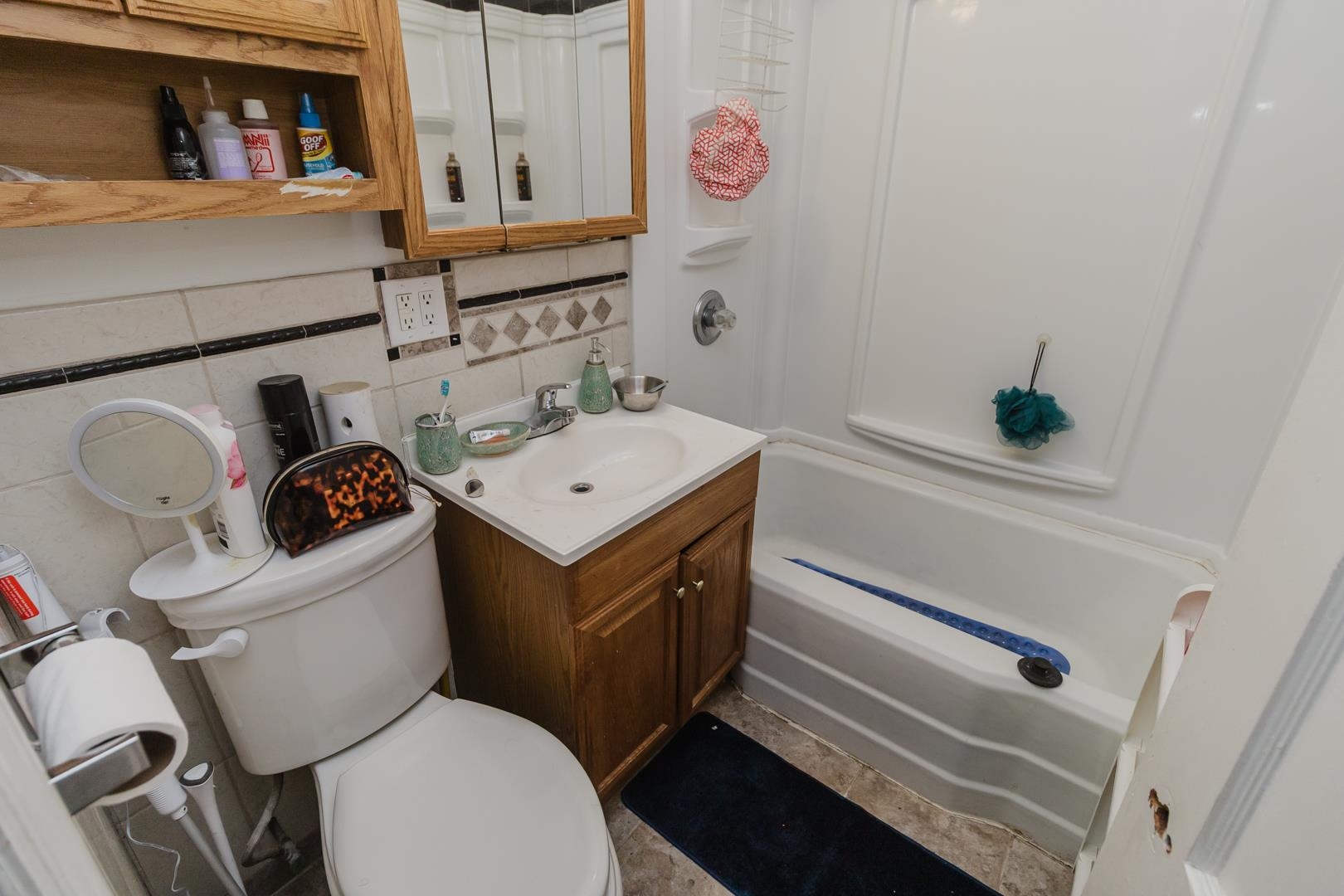 1020 Waverly Wichita KS 67218