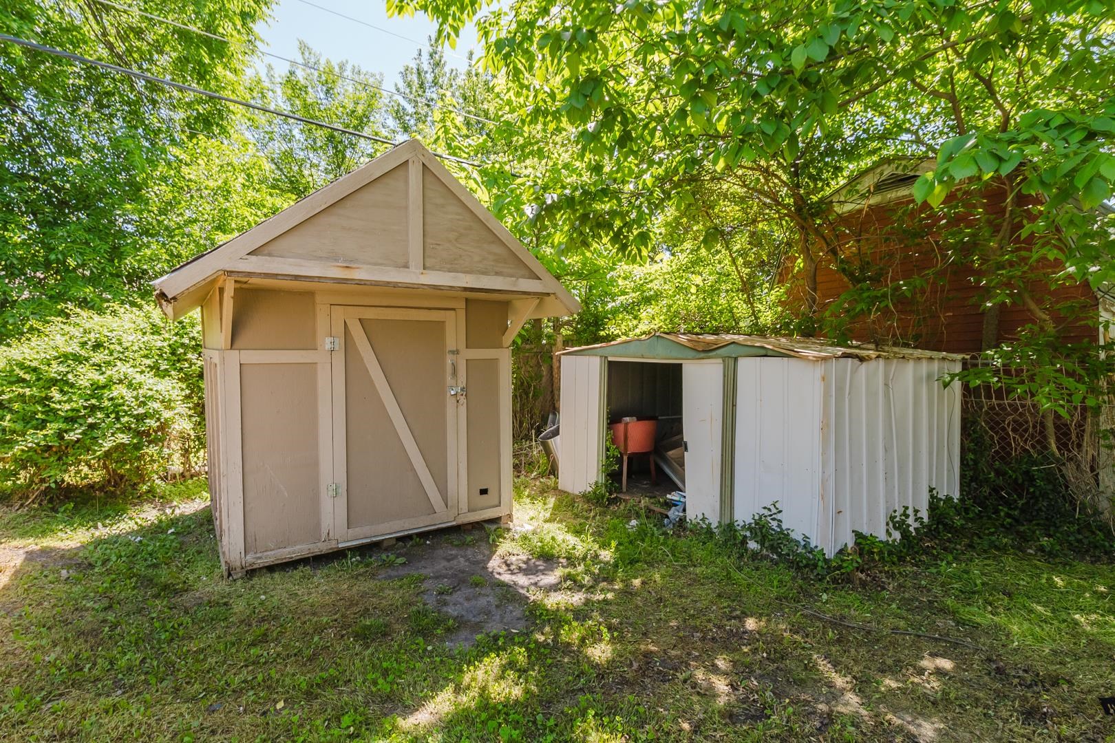 1020 Waverly Wichita KS 67218