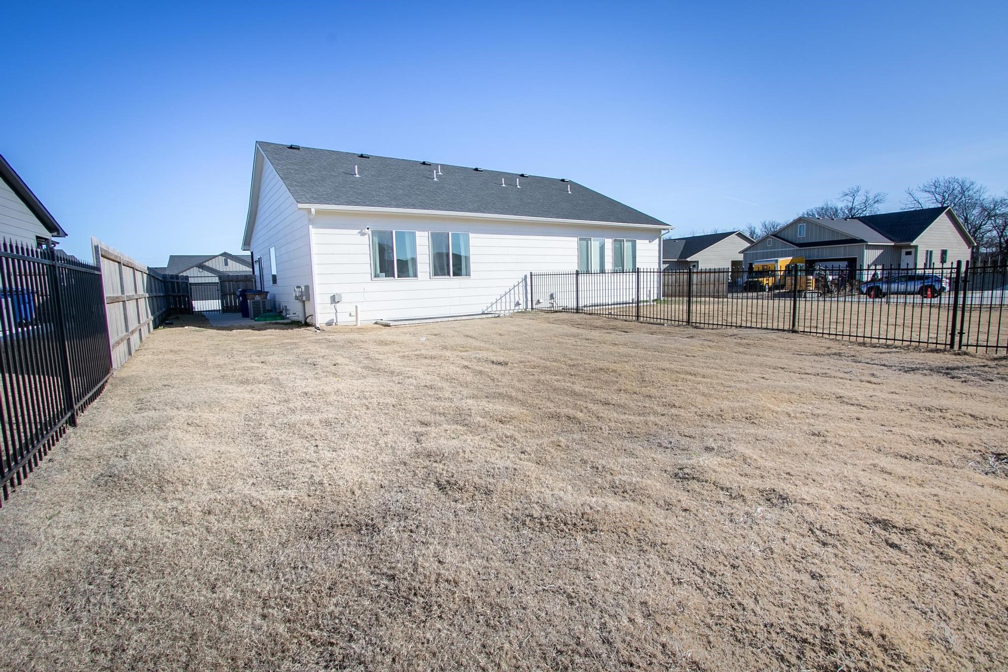 5333 Pinecrest Court N Wichita KS 67220