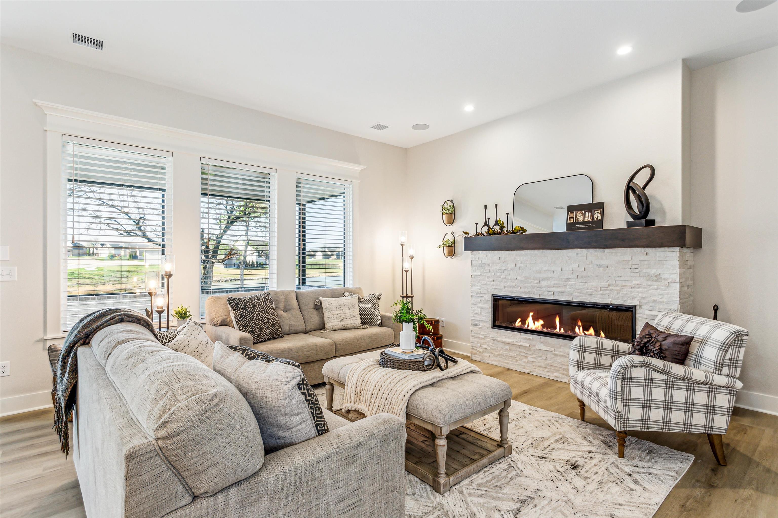 5993 Forbes Court Bel Aire KS 67220