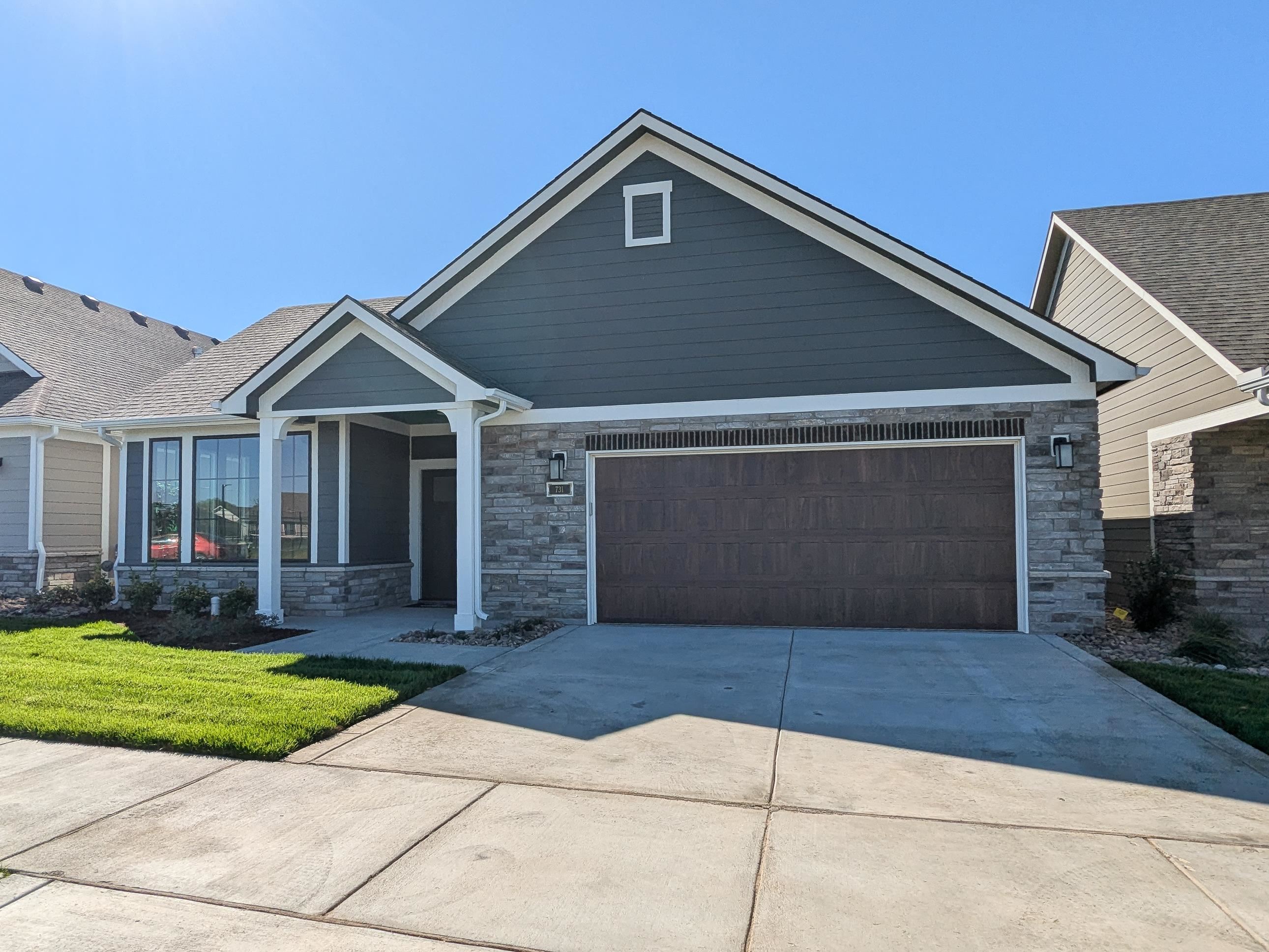 731 E Lexington Andover KS 67002