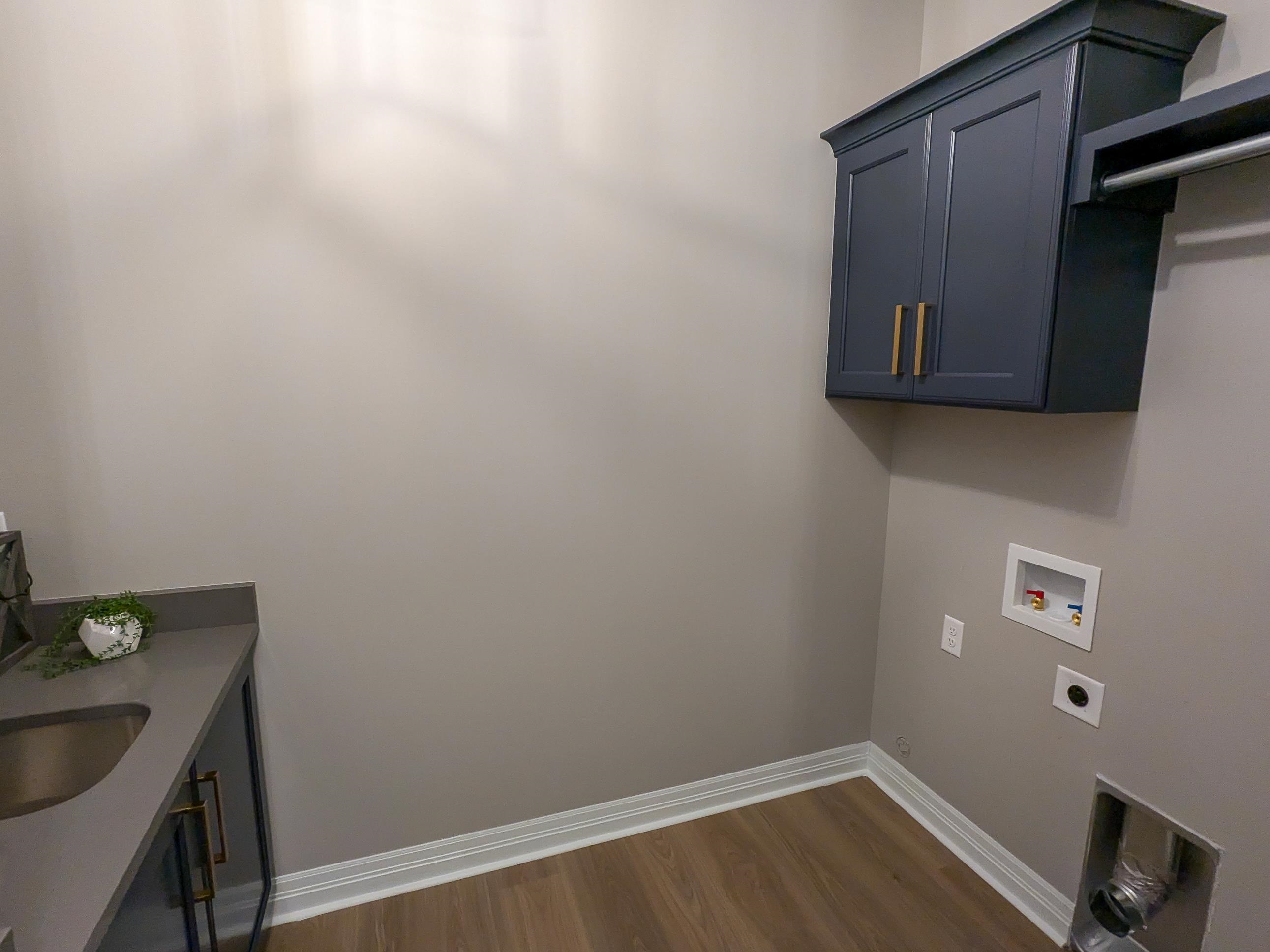 731 E Lexington Andover KS 67002