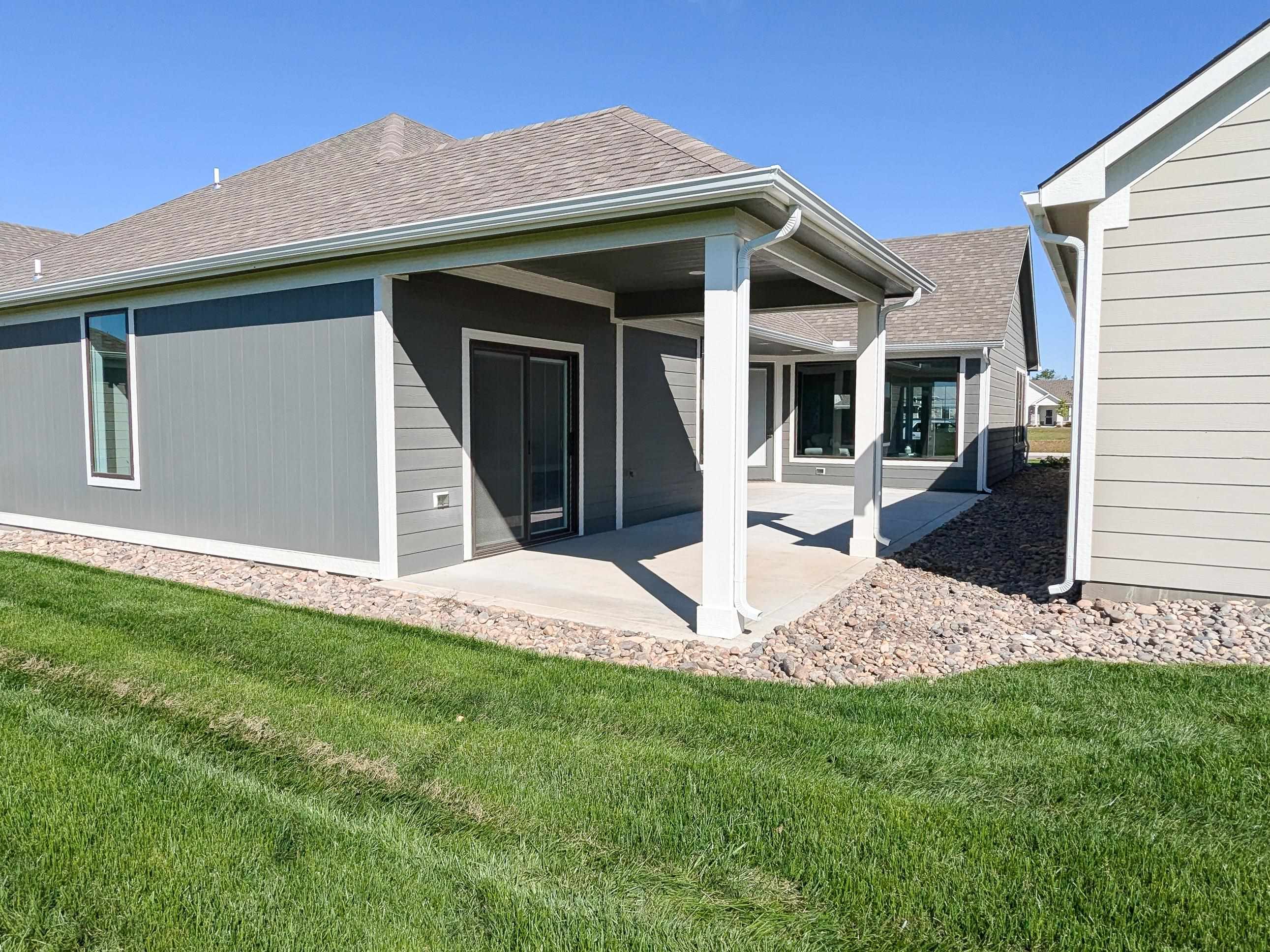 731 E Lexington Andover KS 67002