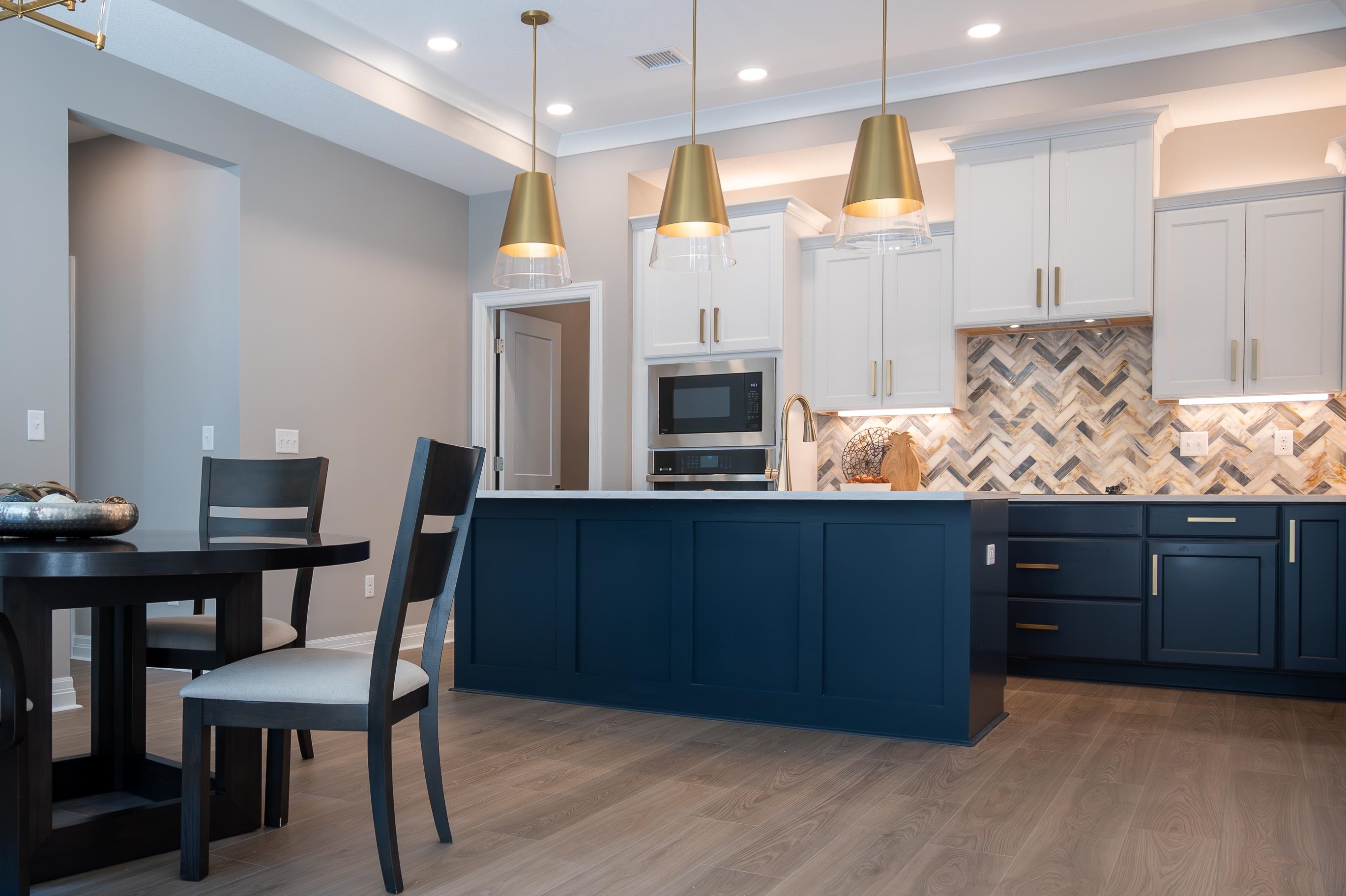 731 E Lexington Andover KS 67002