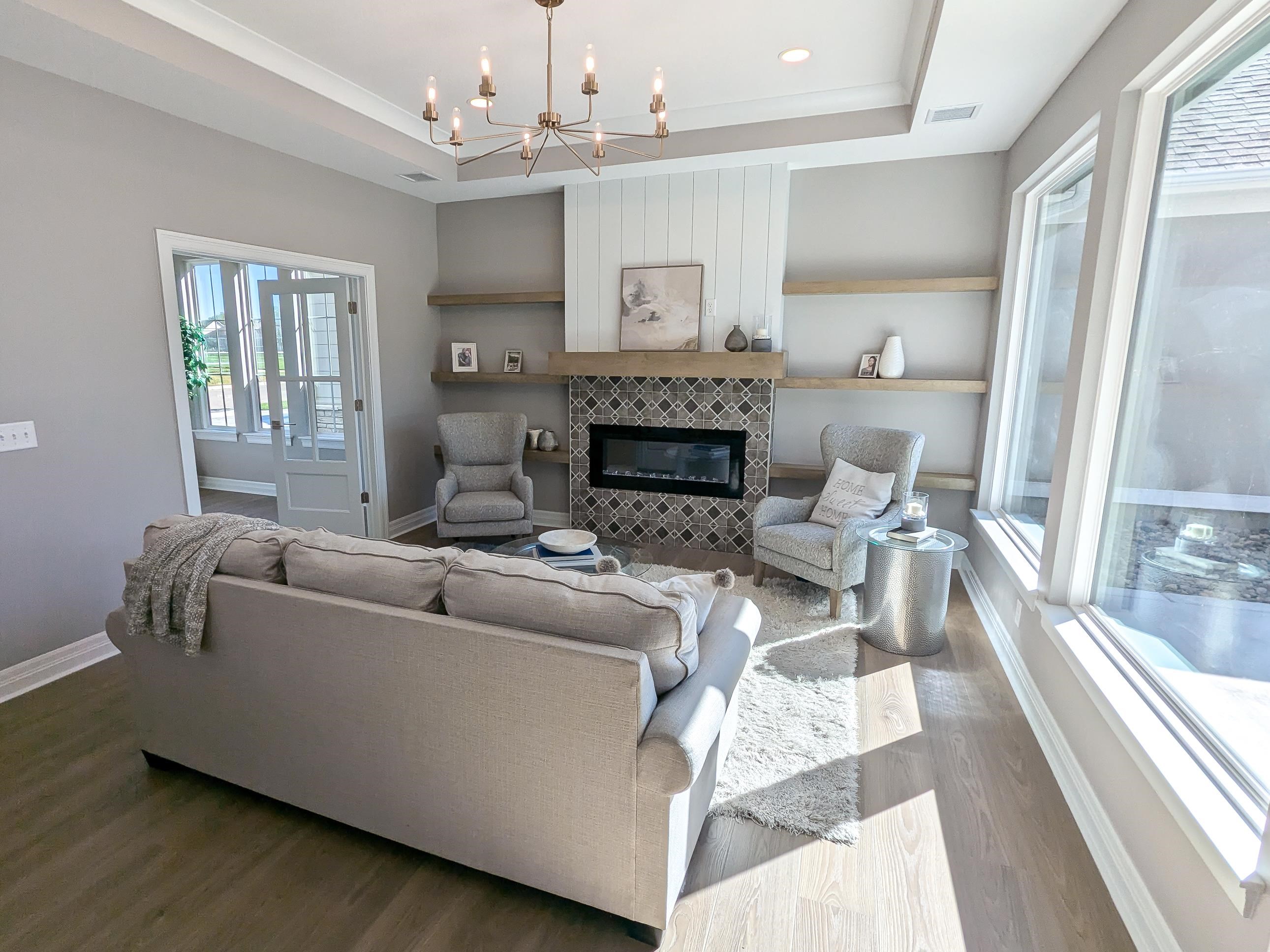 731 E Lexington Andover KS 67002