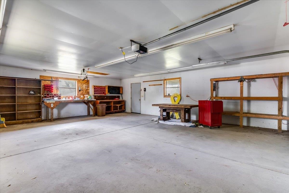 215 S Tracy Avenue Clearwater KS 67026
