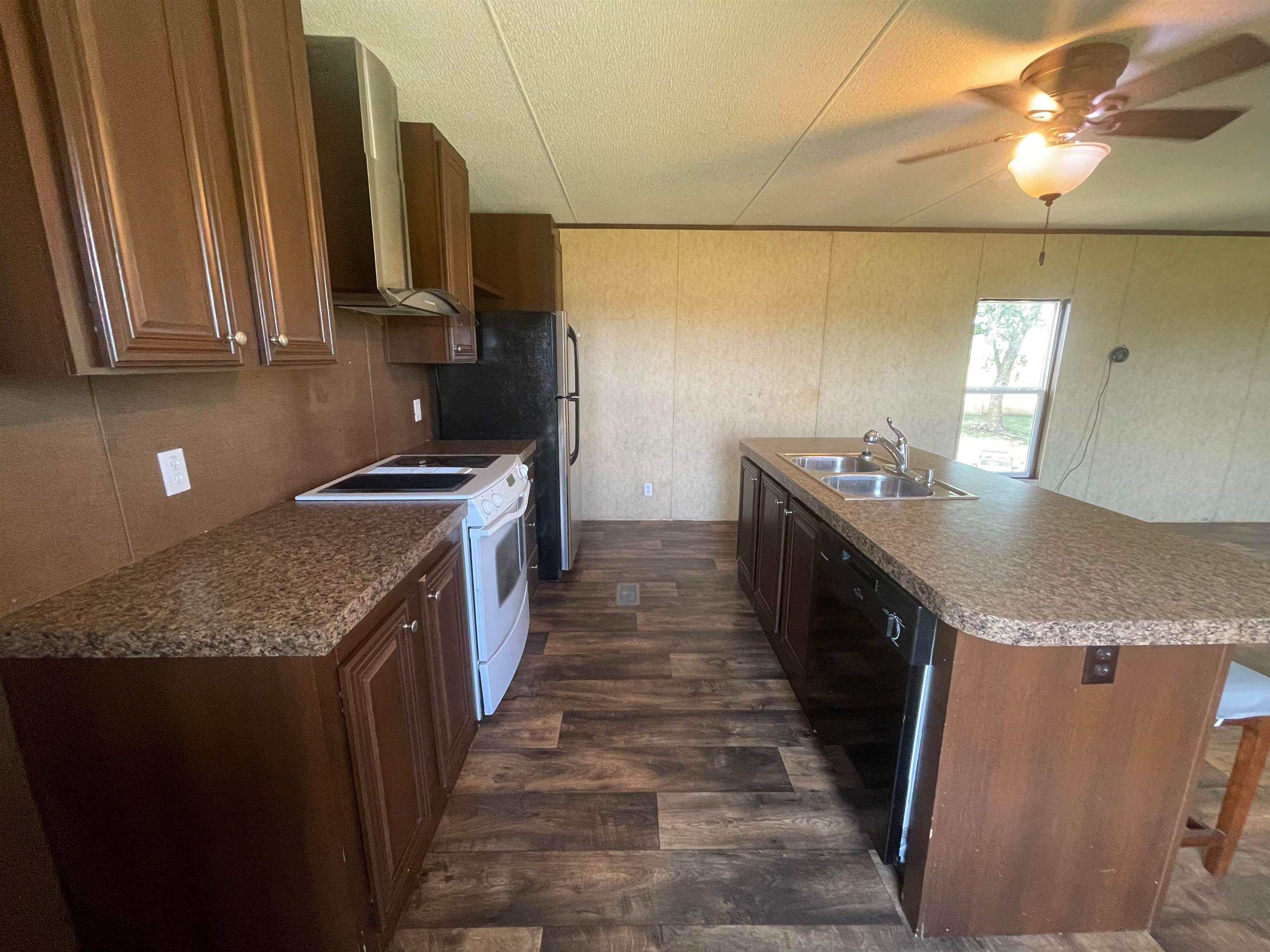 79 Eureka Lake Road Eureka KS 67045