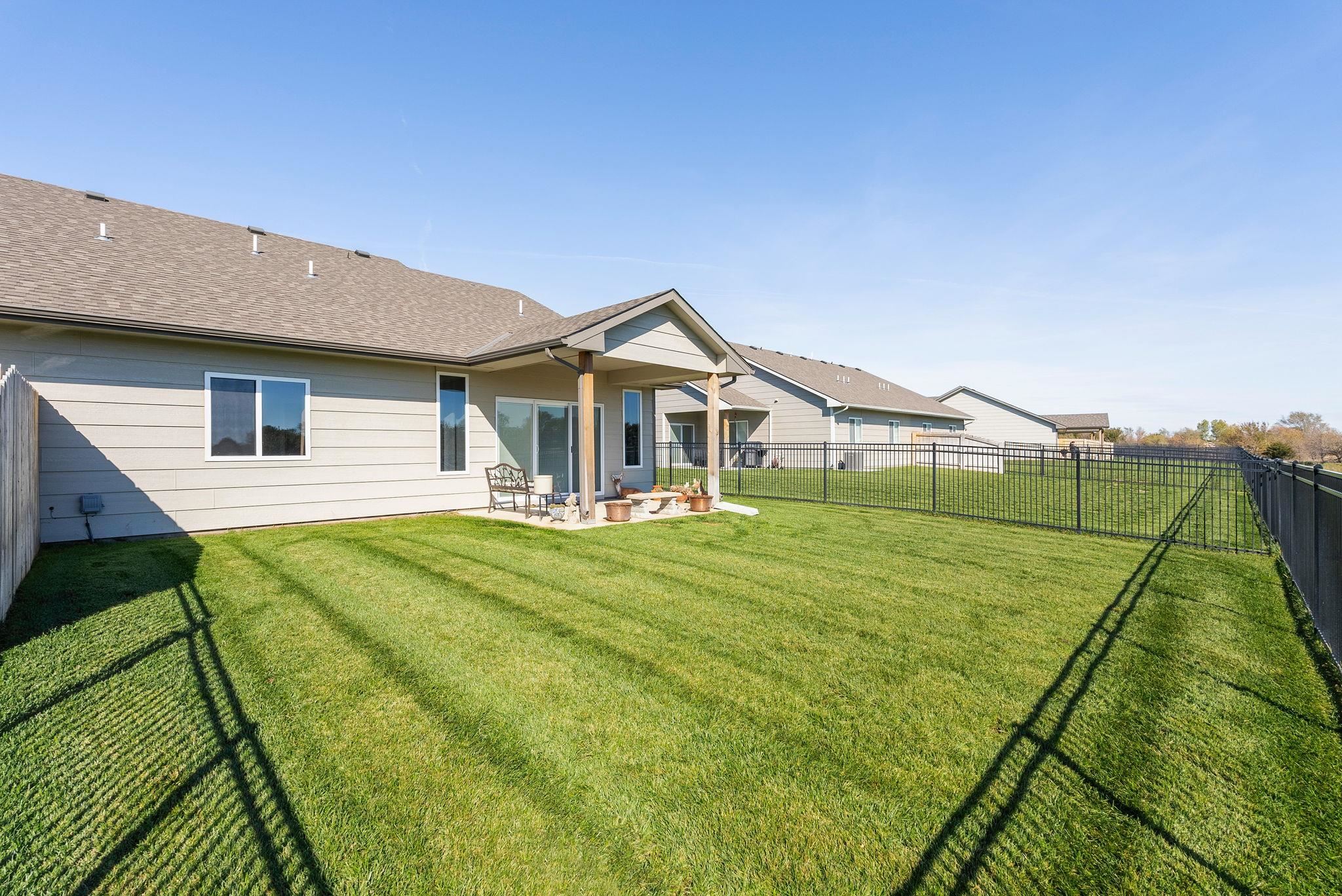 896 N Cloverleaf Goddard KS 67052