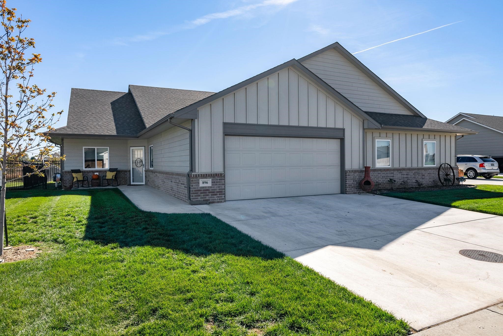 896 N Cloverleaf Goddard KS 67052