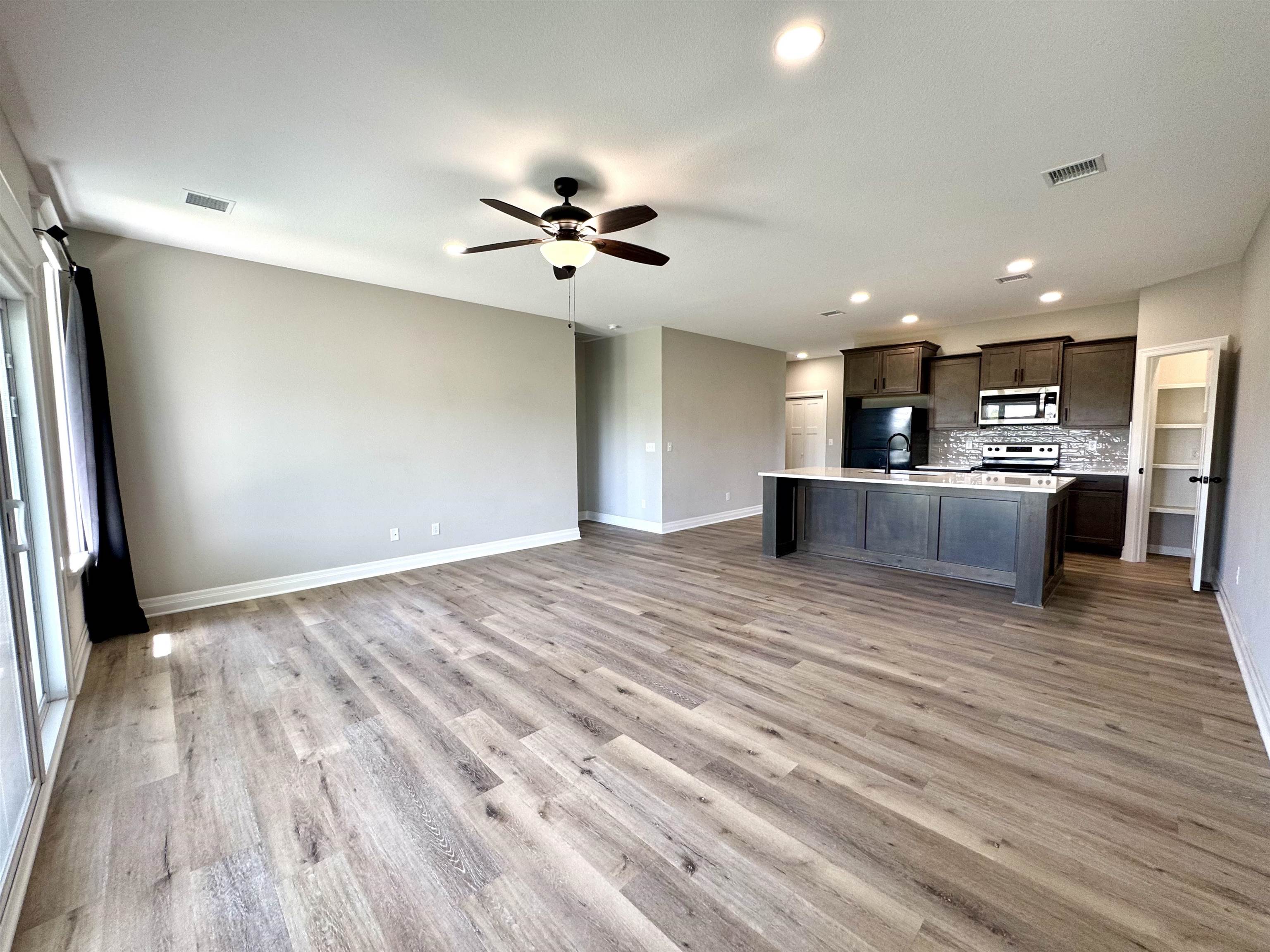 896 N Cloverleaf Goddard KS 67052
