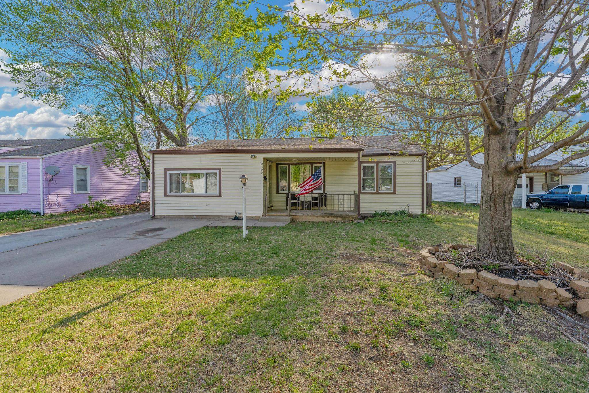 2320 S Green Street Wichita KS 67211