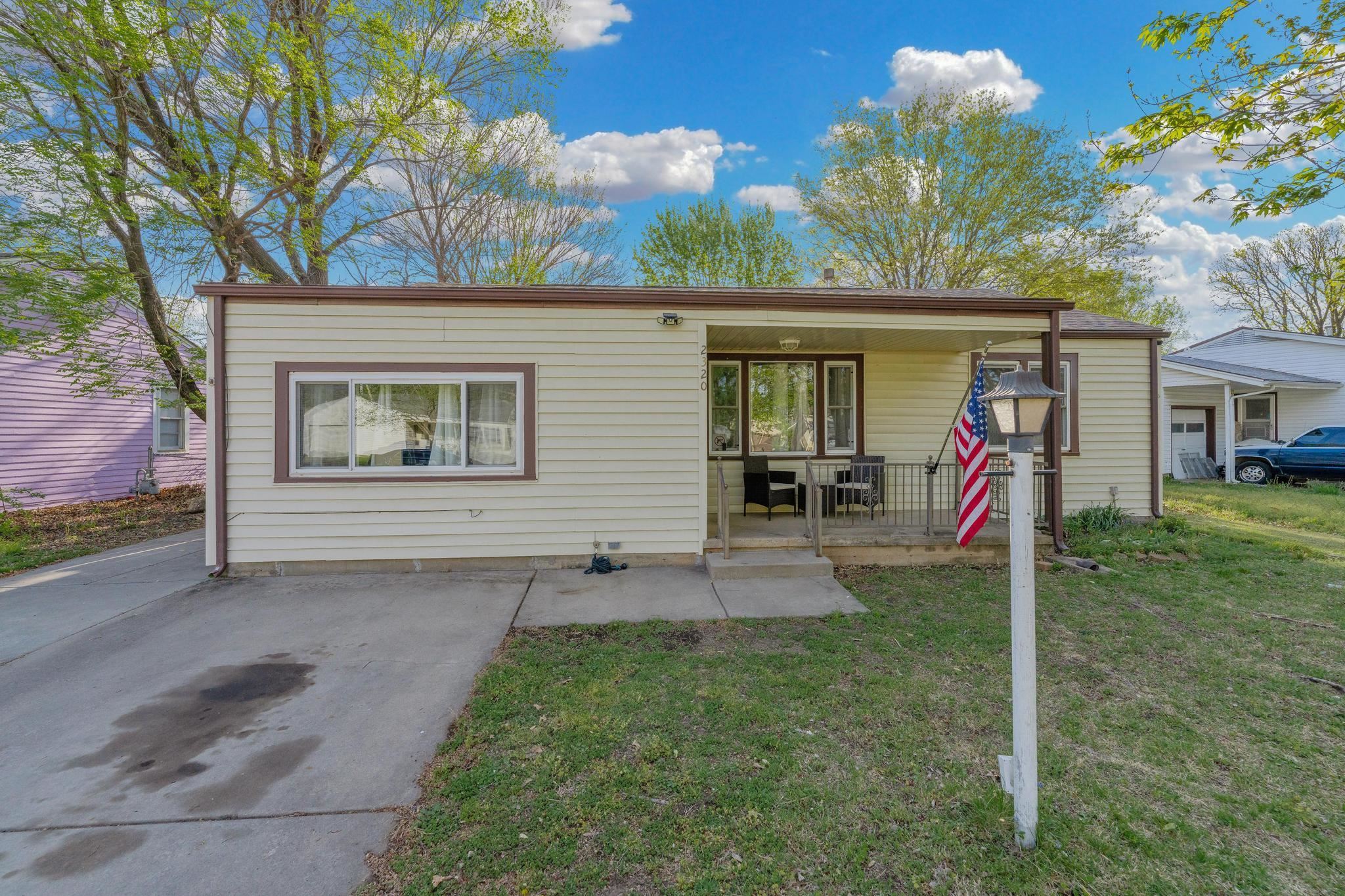 2320 S Green Street Wichita KS 67211
