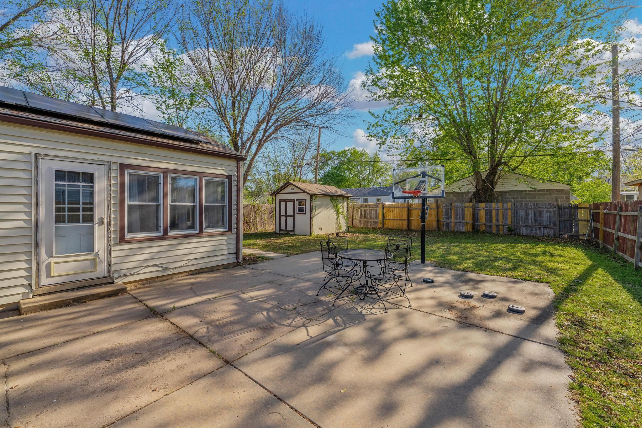 2320 S Green Street Wichita KS 67211