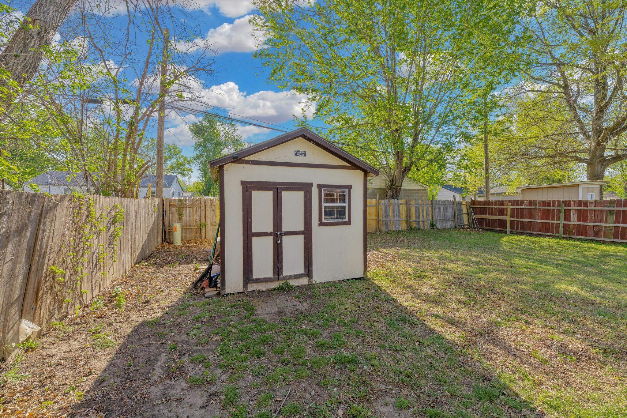 2320 S Green Street Wichita KS 67211