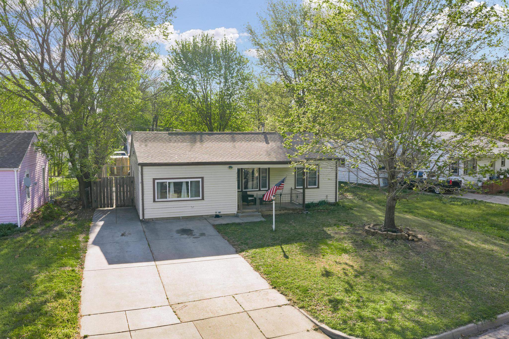 2320 S Green Street Wichita KS 67211