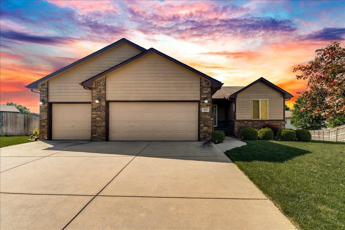 840 E Winding Ln Court Derby KS 67037