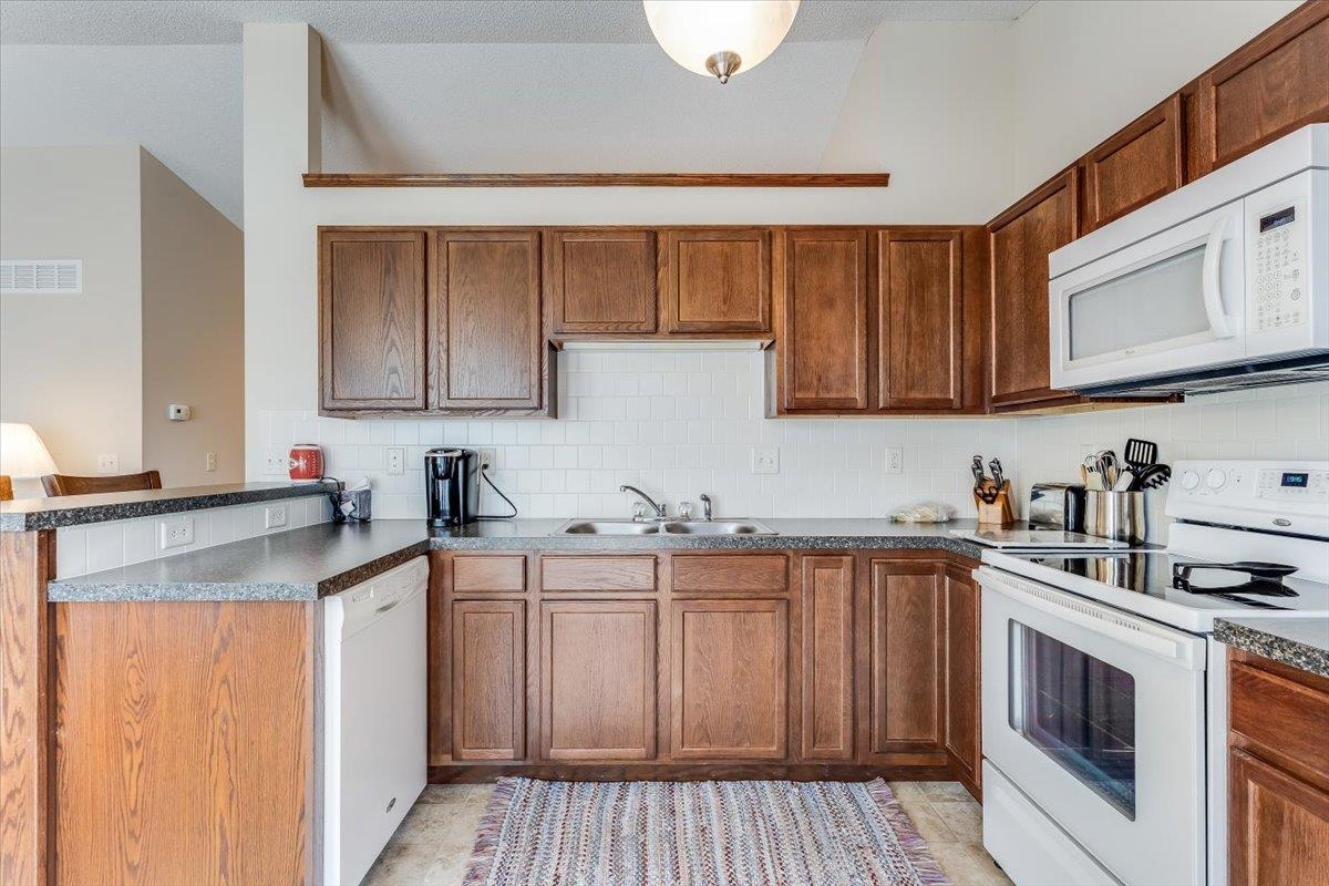 840 E Winding Ln Court Derby KS 67037