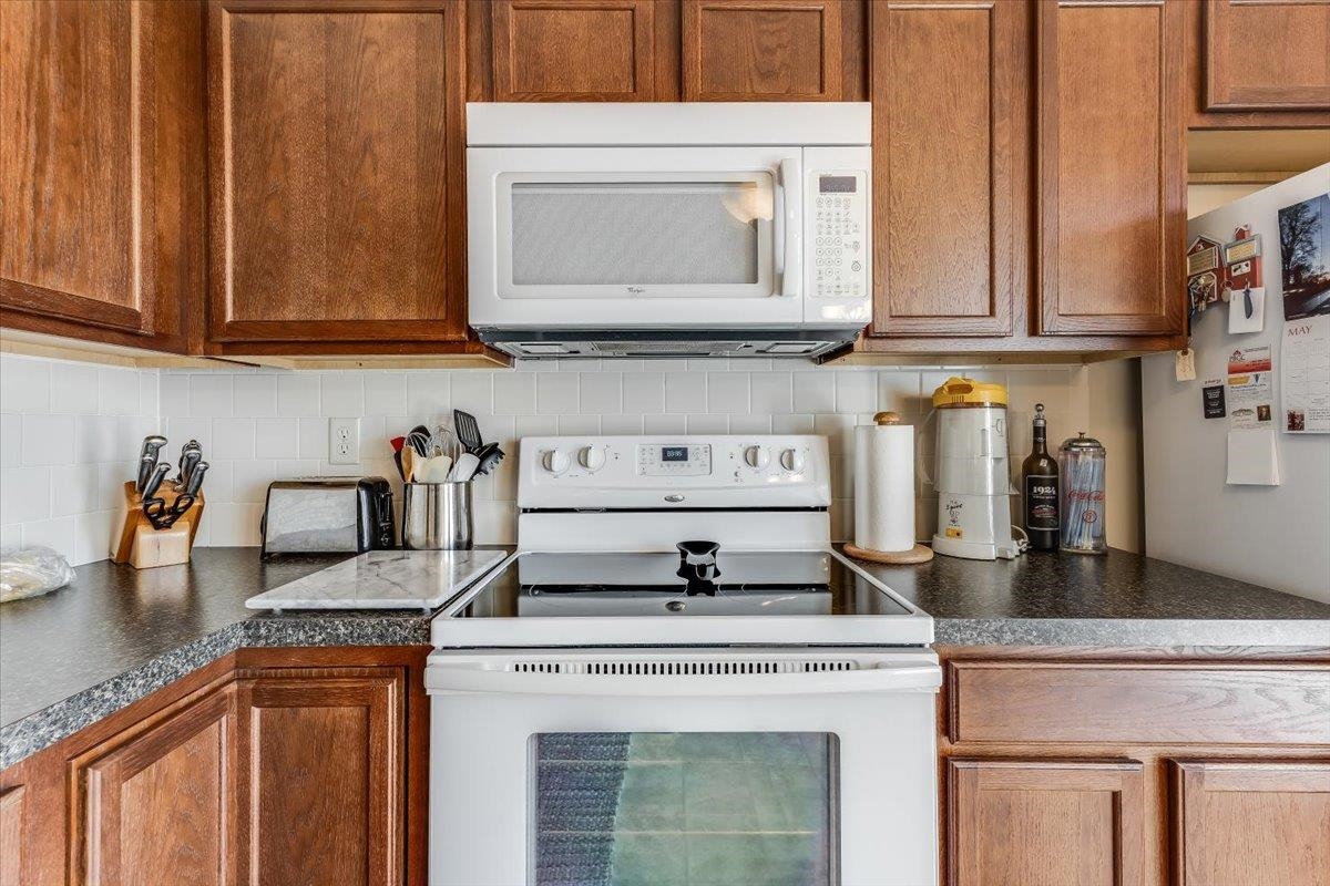 840 E Winding Ln Court Derby KS 67037