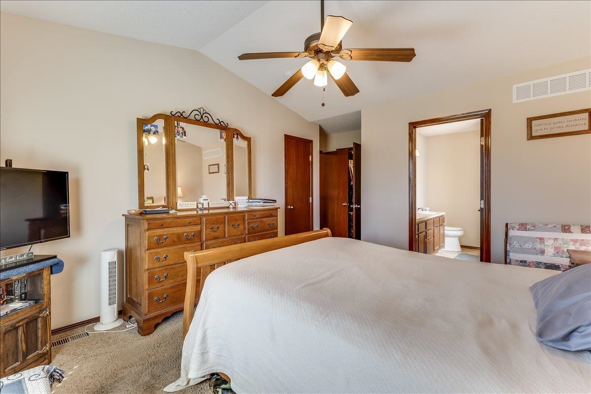 840 E Winding Ln Court Derby KS 67037