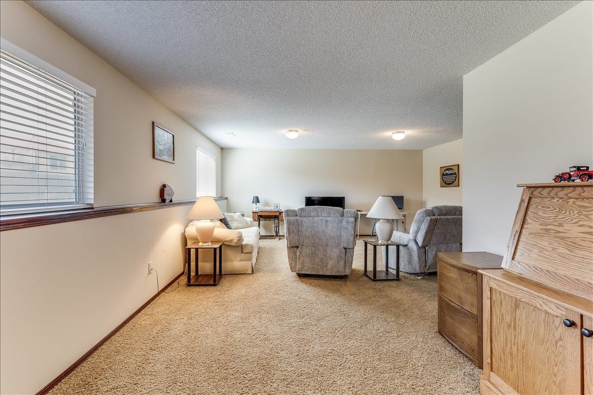 840 E Winding Ln Court Derby KS 67037