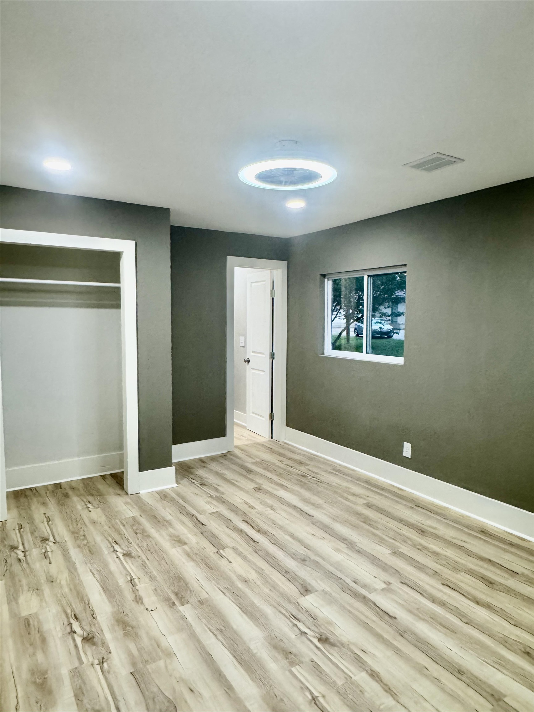 1502 E 2nd Winfield KS 67156