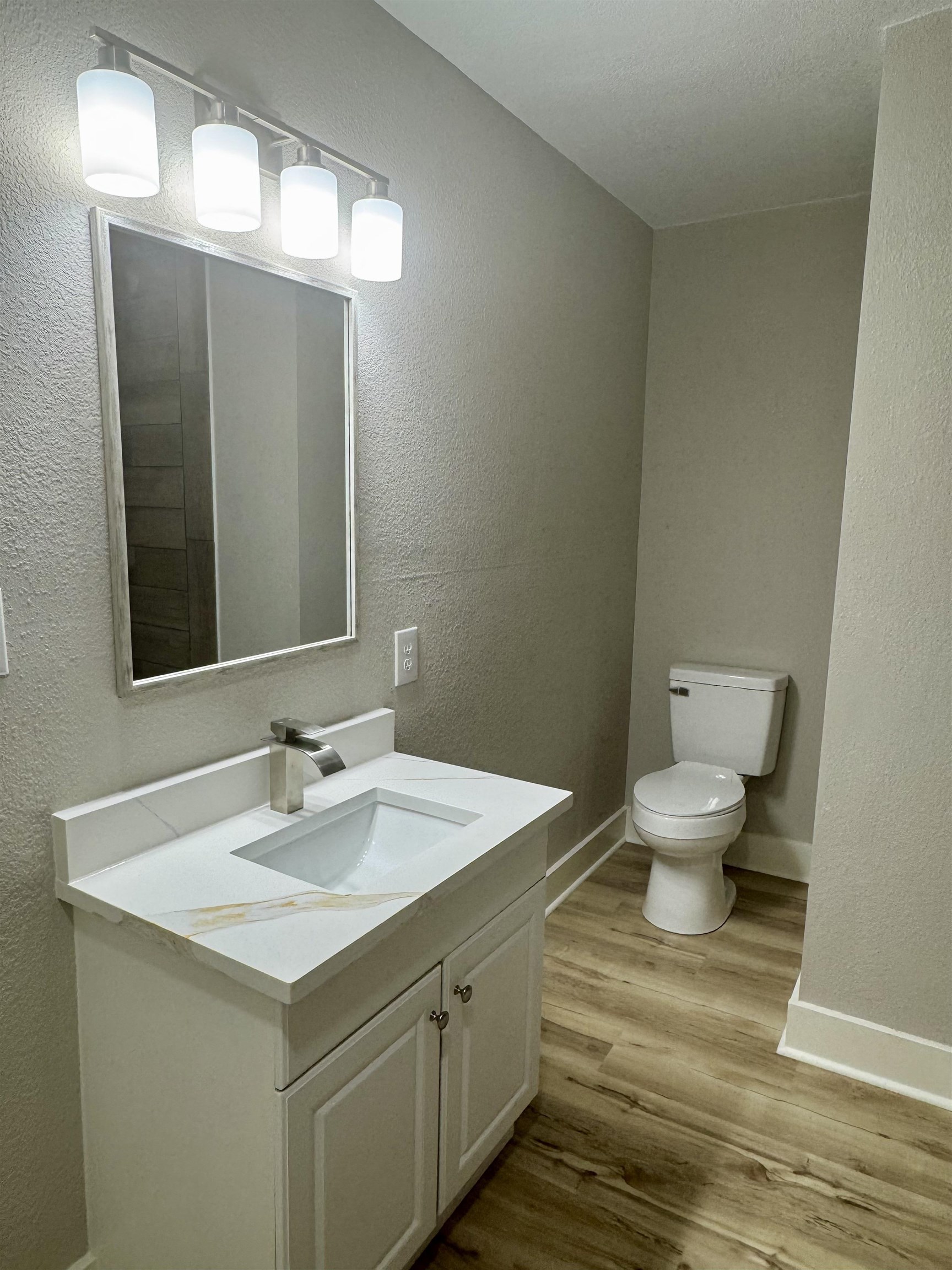 1502 E 2nd Winfield KS 67156