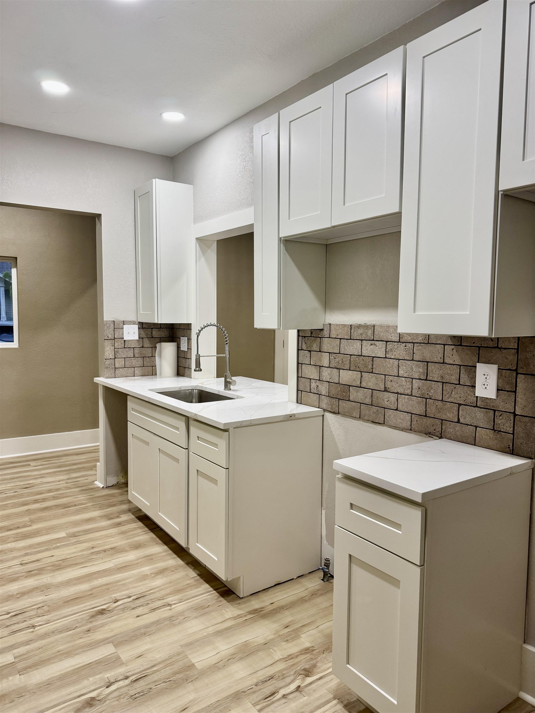 1502 E 2nd Winfield KS 67156