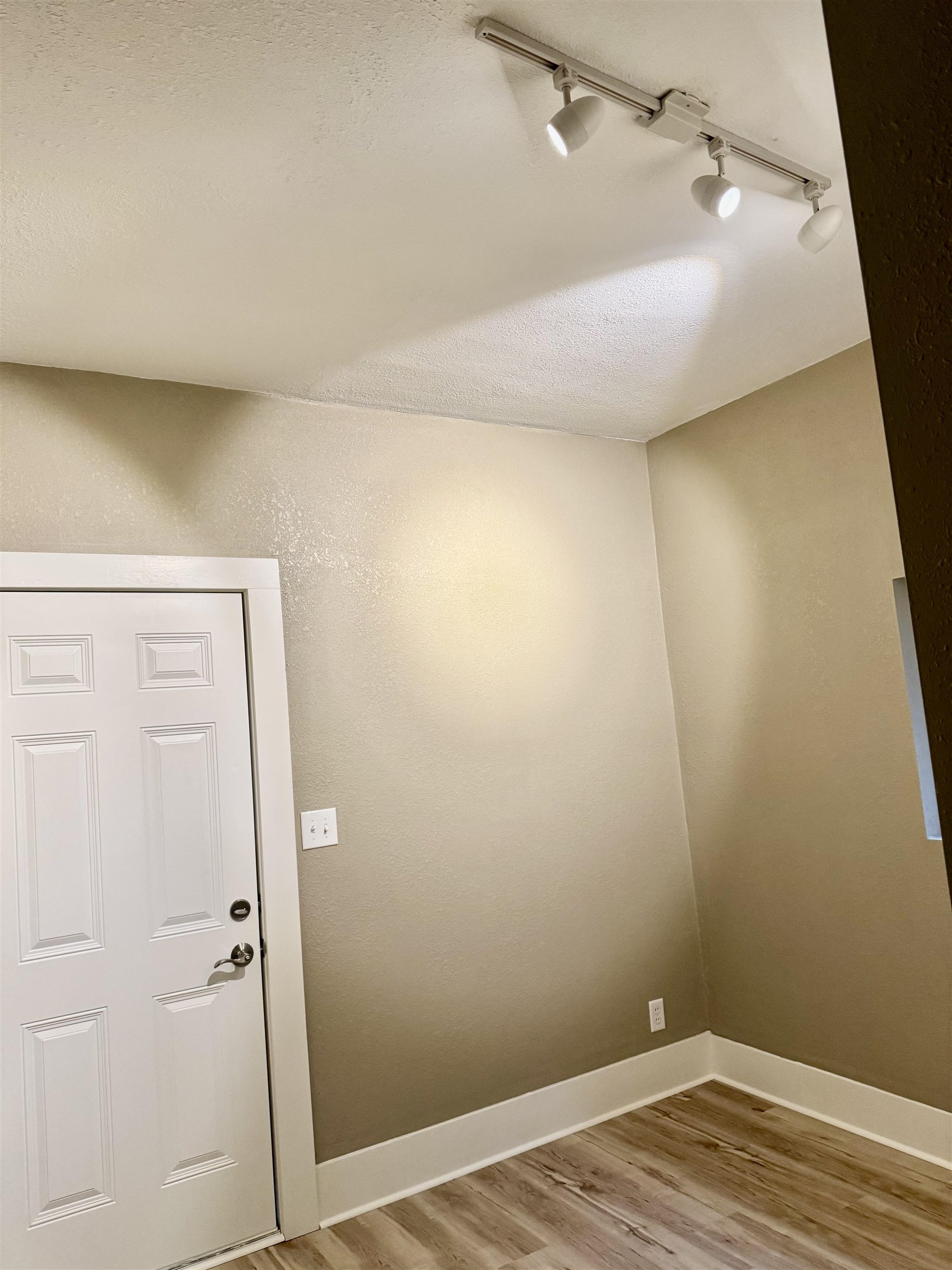 1502 E 2nd Winfield KS 67156