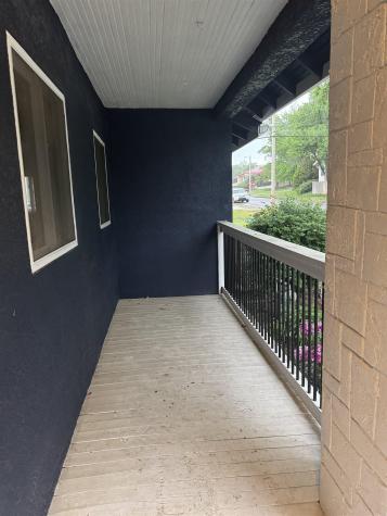 1502 E 2nd Winfield KS 67156