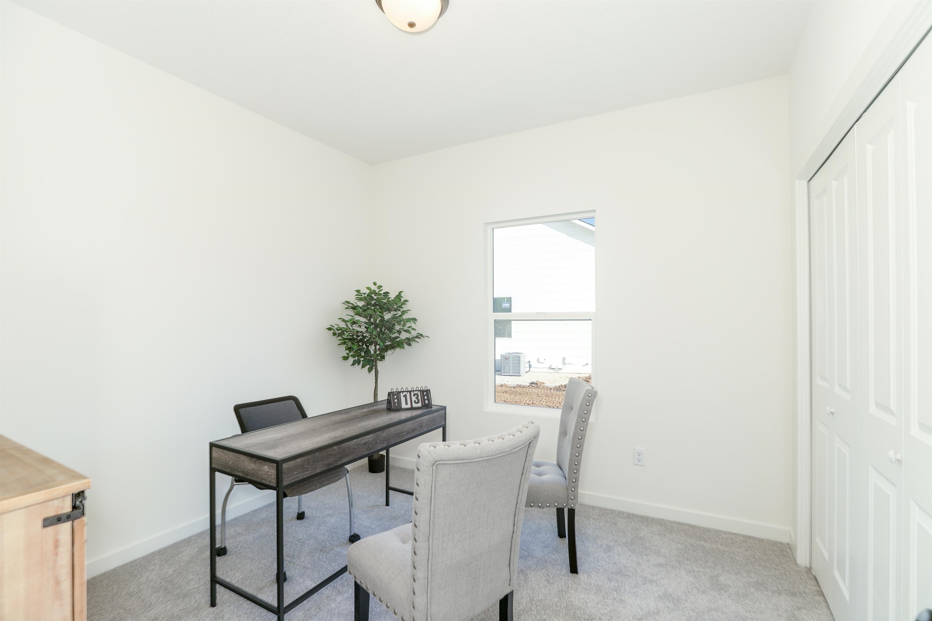 5253 Pinecrest Court N Bel Aire KS 67220