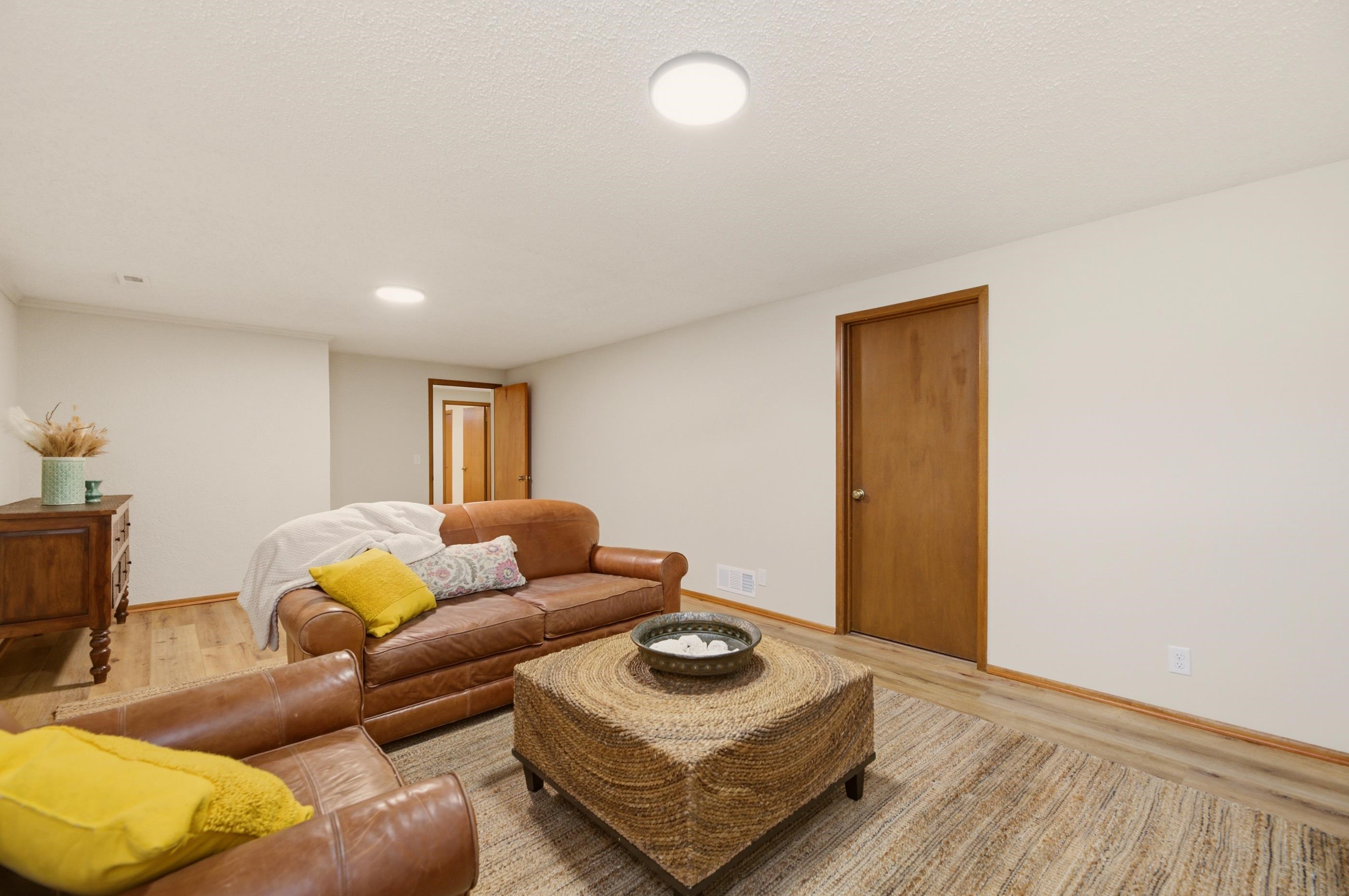 2245 N Longwood Wichita KS 67226