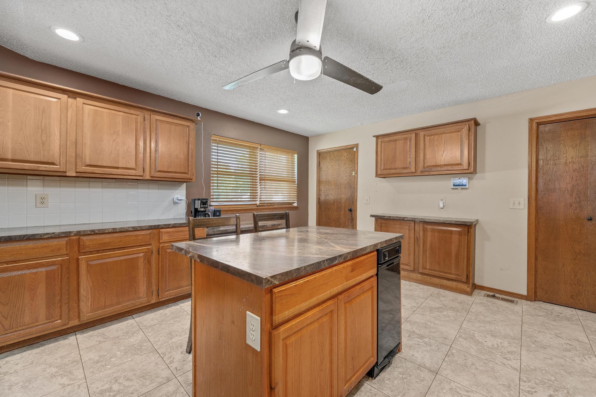 1211 Bobbie Street Augusta KS 67010