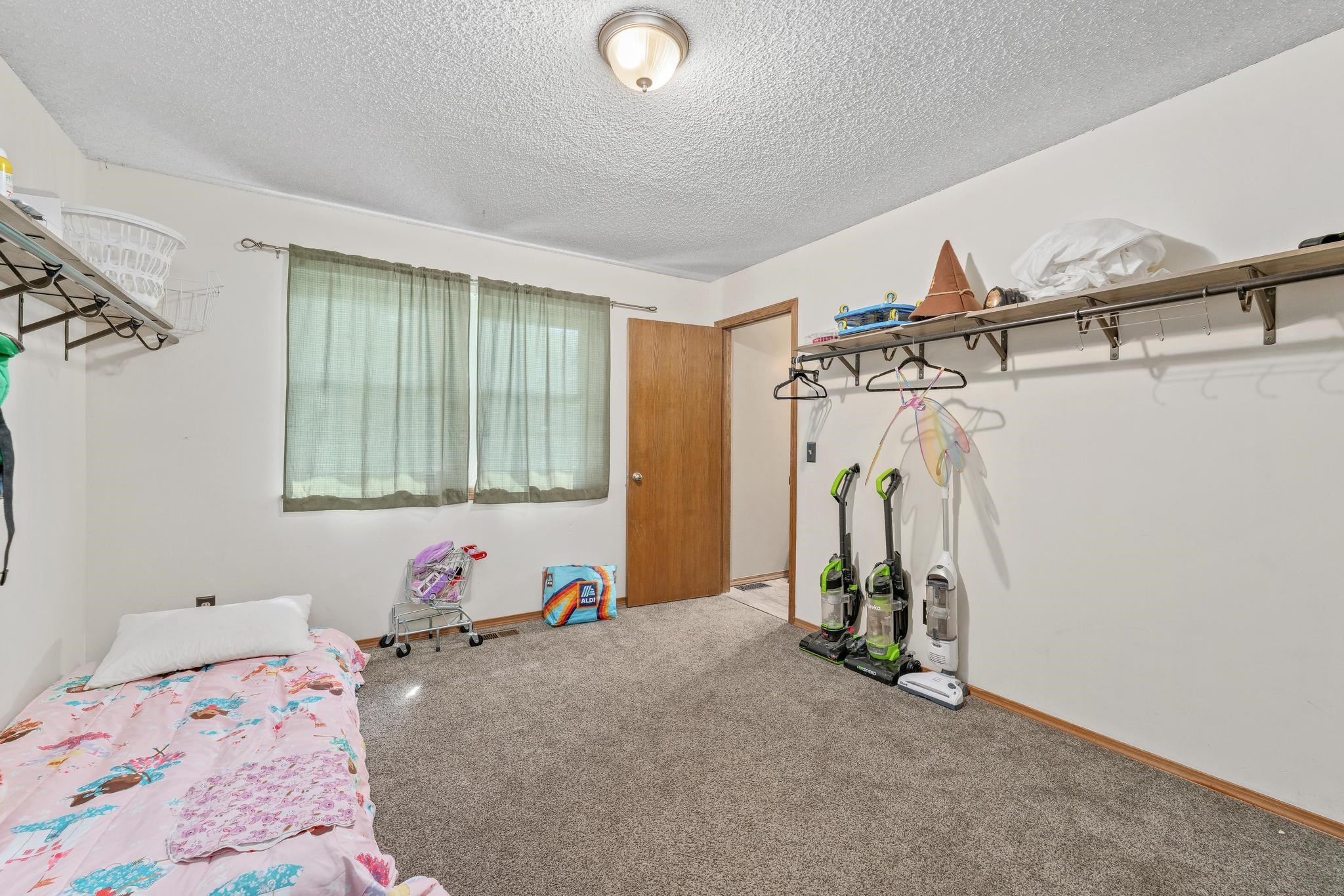 1211 Bobbie Street Augusta KS 67010