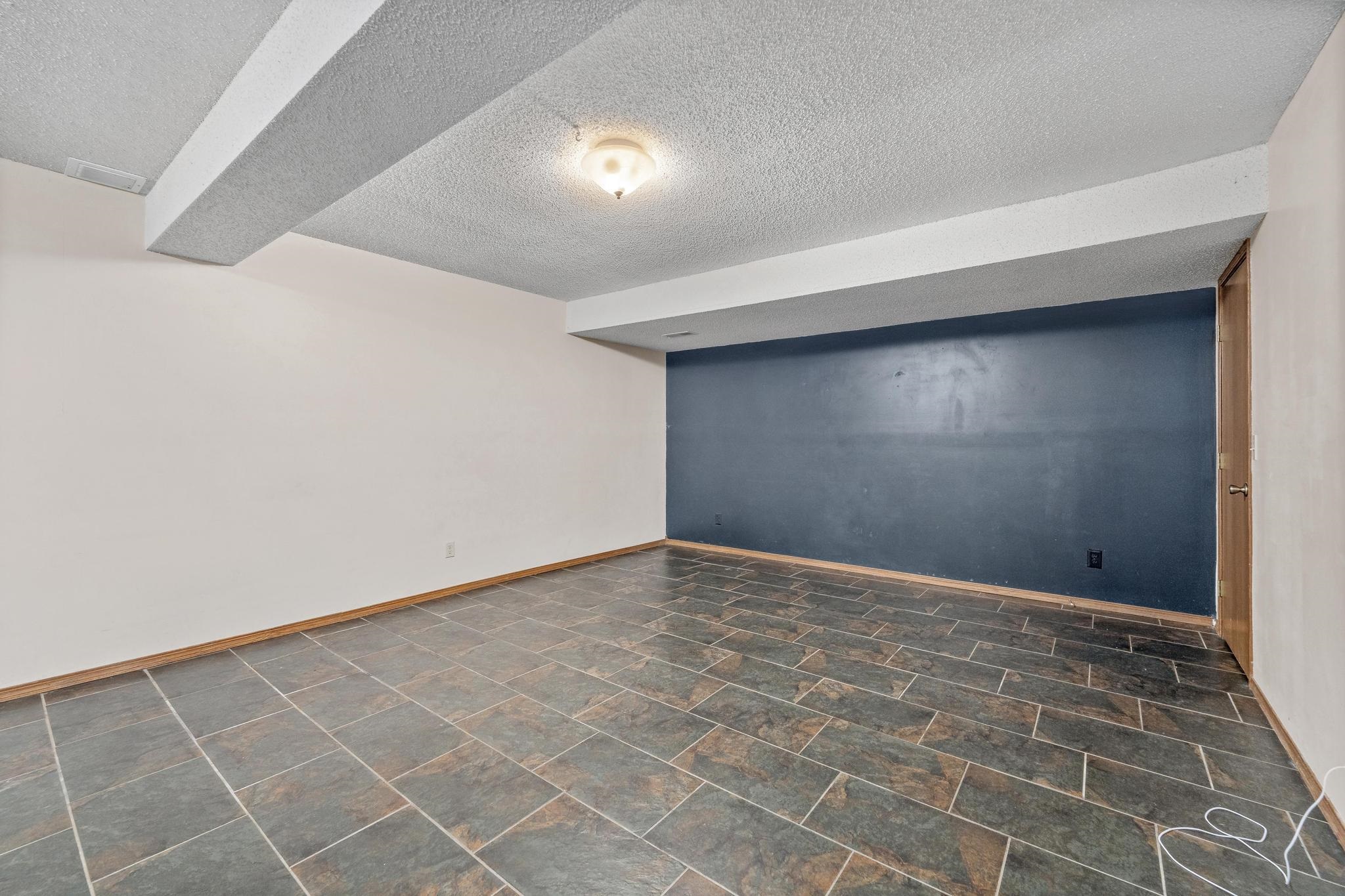 1211 Bobbie Street Augusta KS 67010