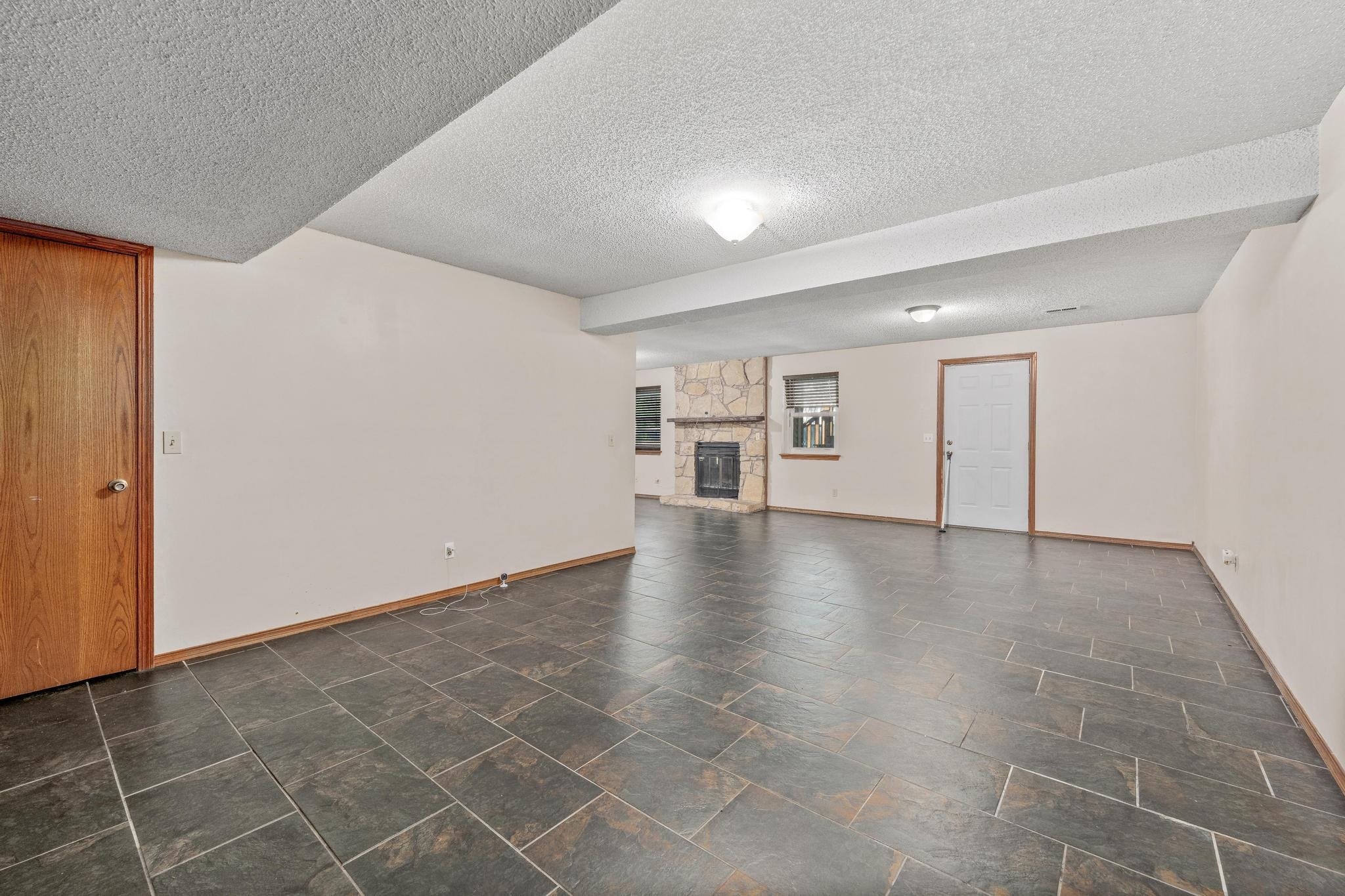 1211 Bobbie Street Augusta KS 67010