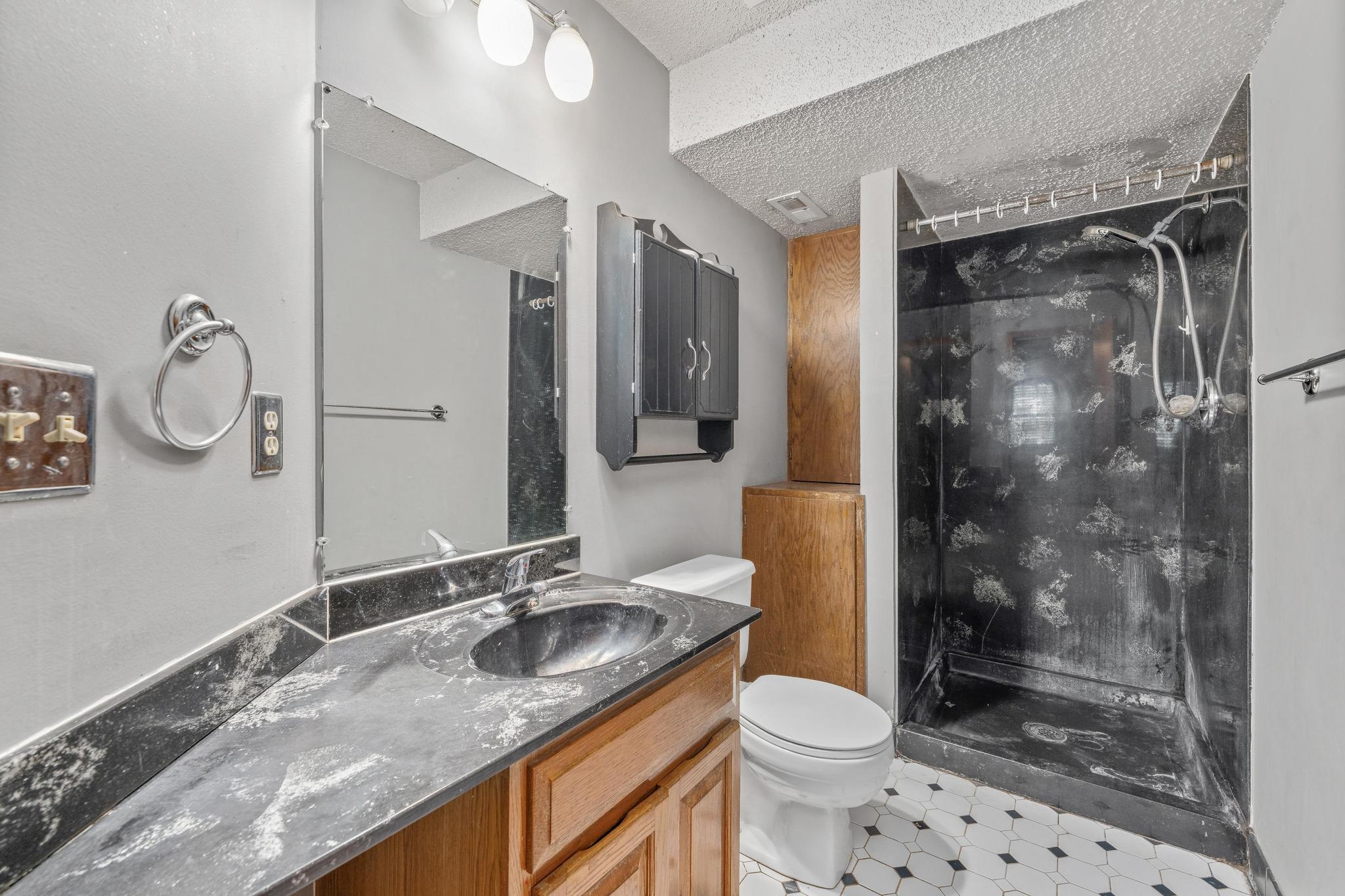 1211 Bobbie Street Augusta KS 67010