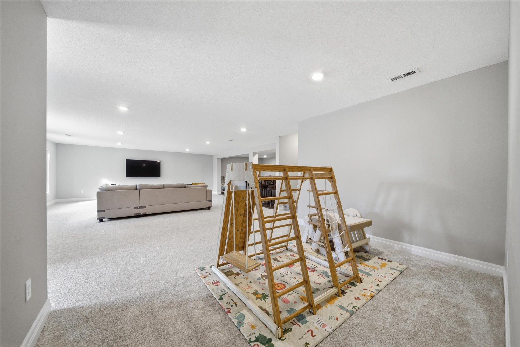 3616 N Crest Court Wichita KS 67226